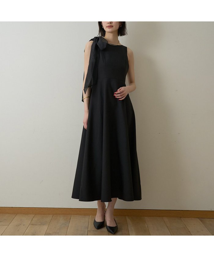 【ルージュヴィフラクレ/Rouge vif la cle】の【一部店舗限定】肩リボンロングワンピース インテリア・キッズ・メンズ・レディースファッション・服の通販 founy(ファニー) https://founy.com/ ファッション Fashion レディースファッション Fashion for Women ワンピース Dresses おすすめ Recommended / Our Picks アシンメトリー Asymmetrical Style エレガント 上品 Elegant シフォン Chiffon, Lightweight Fabric シンプル Simple, Minimal バランス Balance, Style Balance フェミニン Feminine, Girly リボン Ribbon, Bow ロング Long, Long-Length |ID: prp329100004766174 ipo3291000000034508808