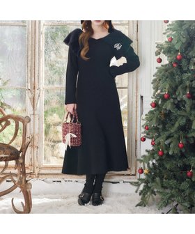 【ナイスクラップ/NICE CLAUP】のブローチ付きニットワンピース 人気、トレンドファッション・服の通販 founy(ファニー) ファッション Fashion レディースファッション Fashion for Women ワンピース Dresses ニットワンピース Knit Dresses ショート Short, Short Length フェザー Feather, Feather Detail フェミニン Feminine, Girly ブローチ Brooch, Pin Brooch ロング Long, Long-Length 冬 Winter / This Winter おすすめ Recommended / Our Picks 2025年 2025 2025-2026秋冬・A/W Autumn/Winter 2025–26 AW25–26 |ID:prp329100004766176