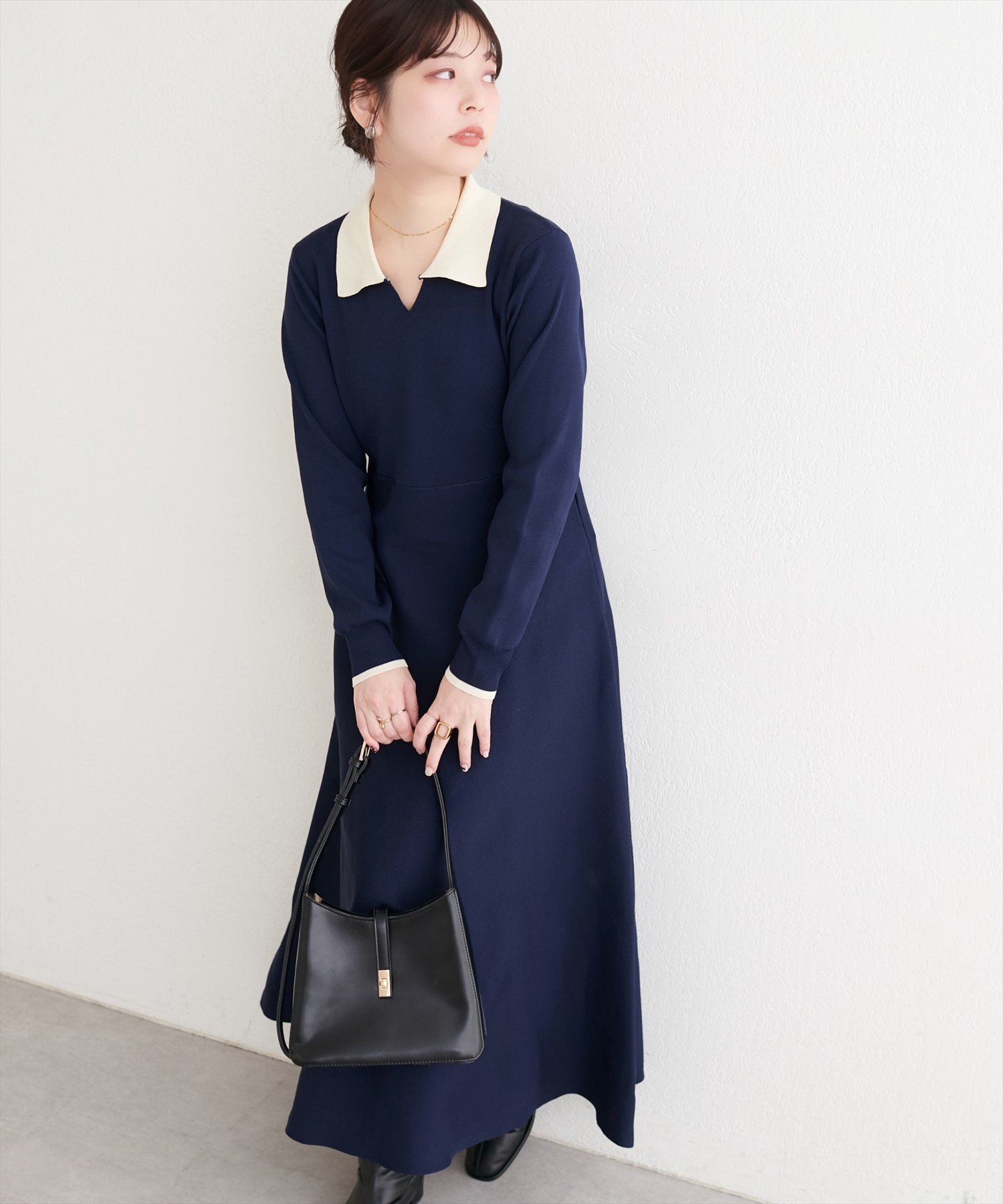 【ナチュラルクチュール/natural couture】の【WEB限定】配色衿付きニットワンピース インテリア・キッズ・メンズ・レディースファッション・服の通販 founy(ファニー) ファッション Fashion レディースファッション Fashion for Women ワンピース Dresses ニットワンピース Knit Dresses アクセサリー Fashion Accessories イヤリング Earrings カーディガン Cardigan, Knitwear クラシカル Classical, Vintage-Inspired シューズ Shoes, Footwear ジャケット Jacket, Outerwear スニーカー Sneakers, Trainers ダウン Down, Puffer デコルテ Décolleté, Neckline なめらか Smooth, Silky Texture ネックレス Necklace, Pendant Necklace パール Pearl, Pearl Accent フィット Fit, Slim Fit フラット Flat, Flat Shoes フレア Flare, Flared ポケット Pocket, Pocket Detail リラックス Relax, Relaxed Fit 再入荷 Restock / Back in Stock おすすめ Recommended / Our Picks エレガント 上品 Elegant 2025年 2025 2025-2026秋冬・A/W Autumn/Winter 2025–26 AW25–26 ネイビー|ID: prp329100004766181 ipo3291000000034508870