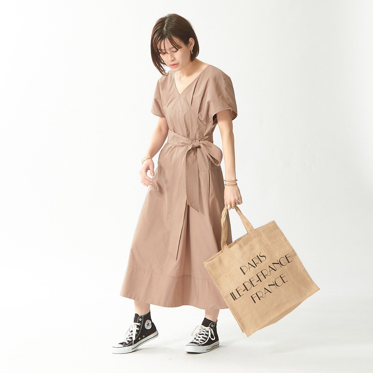 【ルージュヴィフラクレ/Rouge vif la cle】のタイプライタータックワンピース インテリア・キッズ・メンズ・レディースファッション・服の通販 founy(ファニー) 　ファッション　Fashion　レディースファッション　Fashion for Women　ワンピース　Dresses　おすすめ　Recommended / Our Picks　サンダル　Sandals, Summer Shoes　スニーカー　Sneakers, Trainers　フォルム　Silhouette, Form　フレア　Flare, Flared　リボン　Ribbon, Bow　ビジネス 仕事 通勤　Business / Work / Commuting　ベージュ|ID: prp329100004766196 ipo3291000000034508972