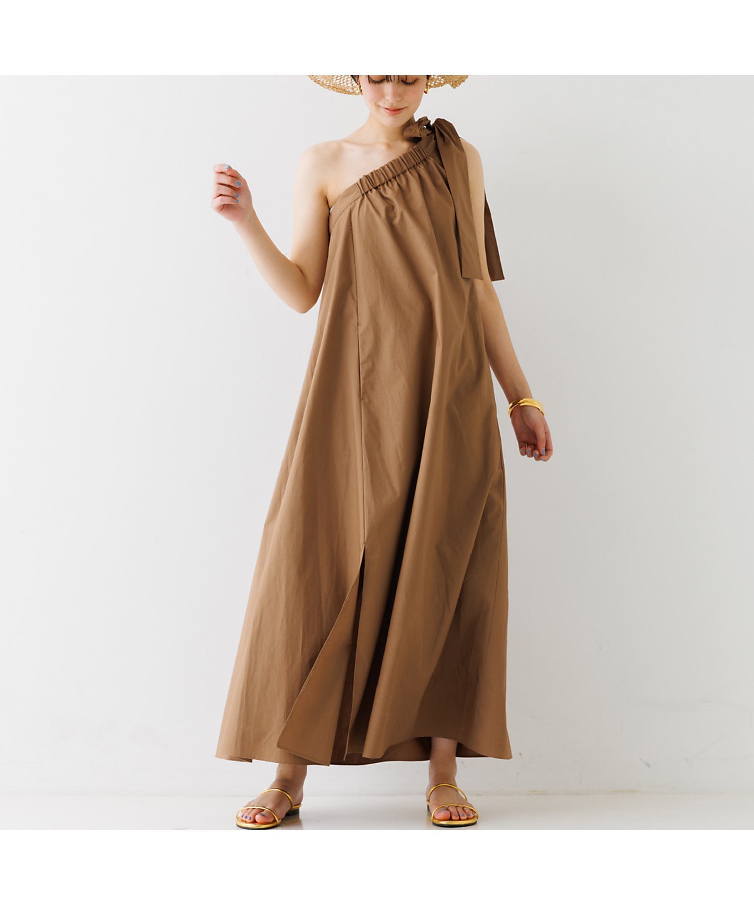 【ルージュヴィフラクレ/Rouge vif la cle】のワンショルダーワンピース インテリア・キッズ・メンズ・レディースファッション・服の通販 founy(ファニー) 　ファッション　Fashion　レディースファッション　Fashion for Women　ワンピース　Dresses　おすすめ　Recommended / Our Picks　シアー　Sheer, See-Through　ショルダー　Shoulder, Shoulder Strap　ジャケット　Jacket, Outerwear　スリット　Slit, Slit Detail　フィット　Fit, Slim Fit　リゾート　Resort, Vacation Style　リボン　Ribbon, Bow　エレガント 上品　Elegant　旅行　Travel　ブラウン|ID: prp329100004766268 ipo3291000000034509453