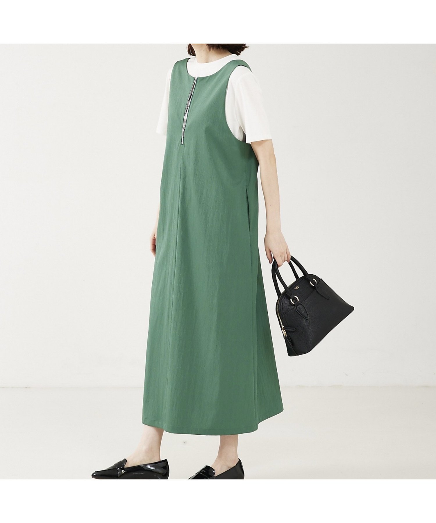 【アバハウスマヴィ/abahouse mavie】の【大人のいちまんワンピ】UネックZIP2WAYワンピース インテリア・キッズ・メンズ・レディースファッション・服の通販 founy(ファニー) ファッション Fashion レディースファッション Fashion for Women ワンピース Dresses おすすめ Recommended / Our Picks カットソー Cut and Sewn Top ジップ Zip, Zipper タンク Tank Top, Sleeveless Top ポケット Pocket, Pocket Detail 夏 Summer 長袖 Long Sleeve, Full Sleeve グリーン|ID: prp329100004766278 ipo3291000000034509519