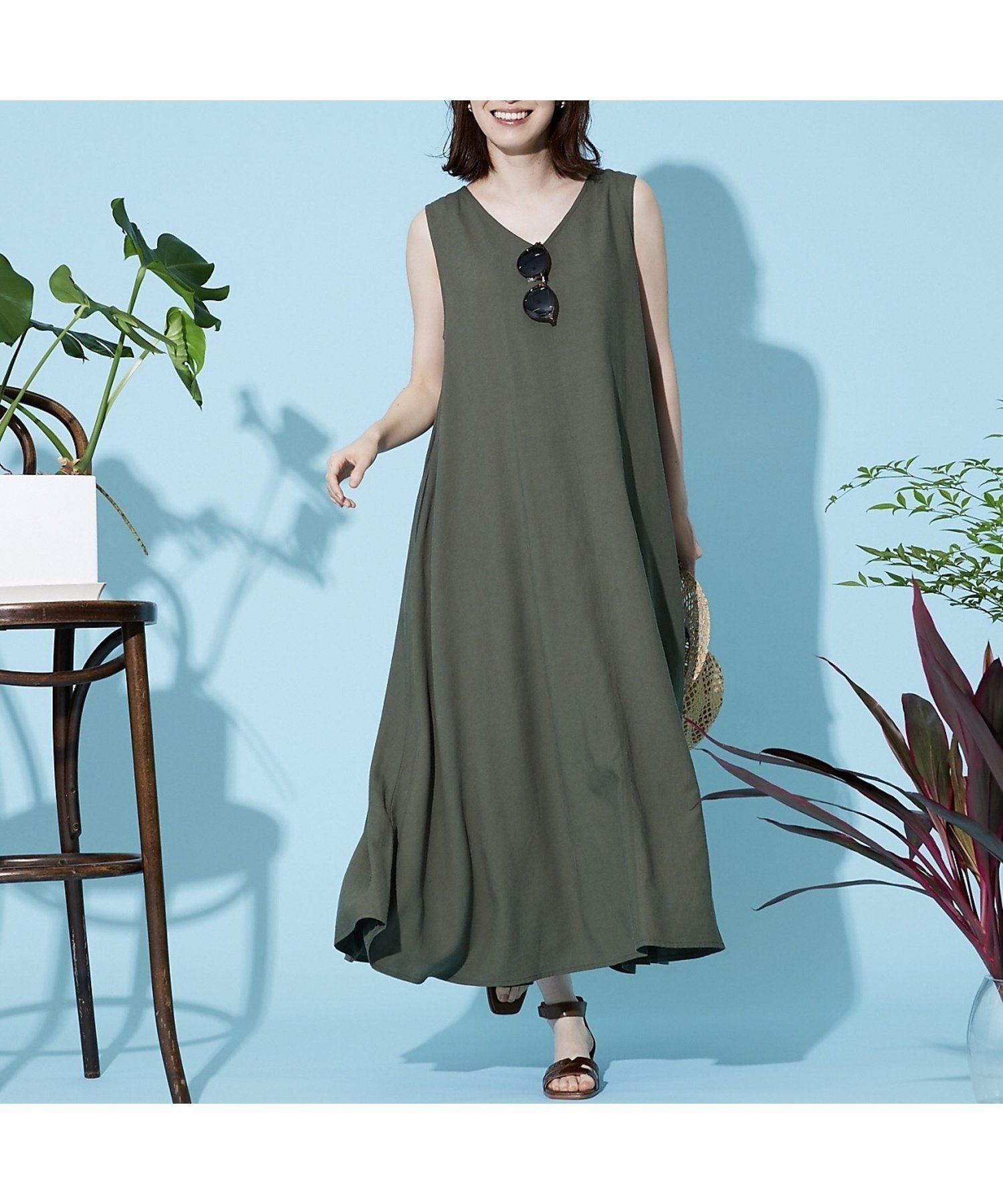 【アバハウスマヴィ/abahouse mavie】の【セットアップ対応/大人のいちまんワンピ】レーヨンリネン2WAYワンピ インテリア・キッズ・メンズ・レディースファッション・服の通販 founy(ファニー) 　ファッション　Fashion　レディースファッション　Fashion for Women　ワンピース　Dresses　エレガント 上品　Elegant　ショート　Short, Short Length　スクエア　Square, Square Shape　セットアップ　Set-Up, Coordinated Outfit　トレンド　Trend, Trending Now　定番　Standard, Basic Item　ノースリーブ　Sleeveless, No-Sleeve　人気　Popular, Best Seller　パターン　Pattern, Design Print　フレア　Flare, Flared　マキシ　Maxi, Full Length　リネン　Linen, Linen Fabric　夏　Summer　カーキ|ID: prp329100004766290 ipo3291000000034509588
