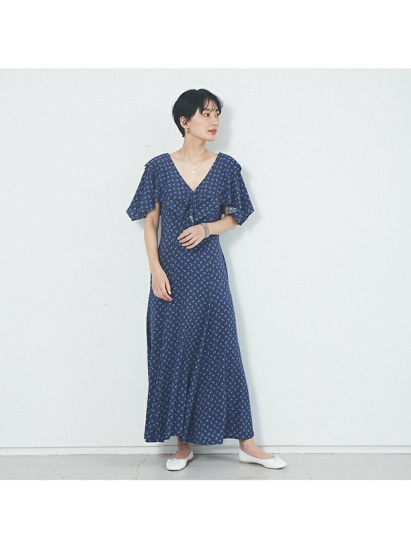【ルージュヴィフラクレ/Rouge vif la cle】のフワラープリントワンピース インテリア・キッズ・メンズ・レディースファッション・服の通販 founy(ファニー) 　ファッション　Fashion　レディースファッション　Fashion for Women　ワンピース　Dresses　おすすめ　Recommended / Our Picks　スニーカー　Sneakers, Trainers　ダウン　Down, Puffer　トレンチ　Trench, Trench Coat　トレンド　Trend, Trending Now　フリル　Frill, Ruffle　マキシ　Maxi, Full Length　レトロ　Retro, Vintage Style　夏　Summer　旅行　Travel　春　Spring　S/S・春夏　SS, Spring/Summer, Warm Season　ブルー|ID: prp329100004766337 ipo3291000000034509909