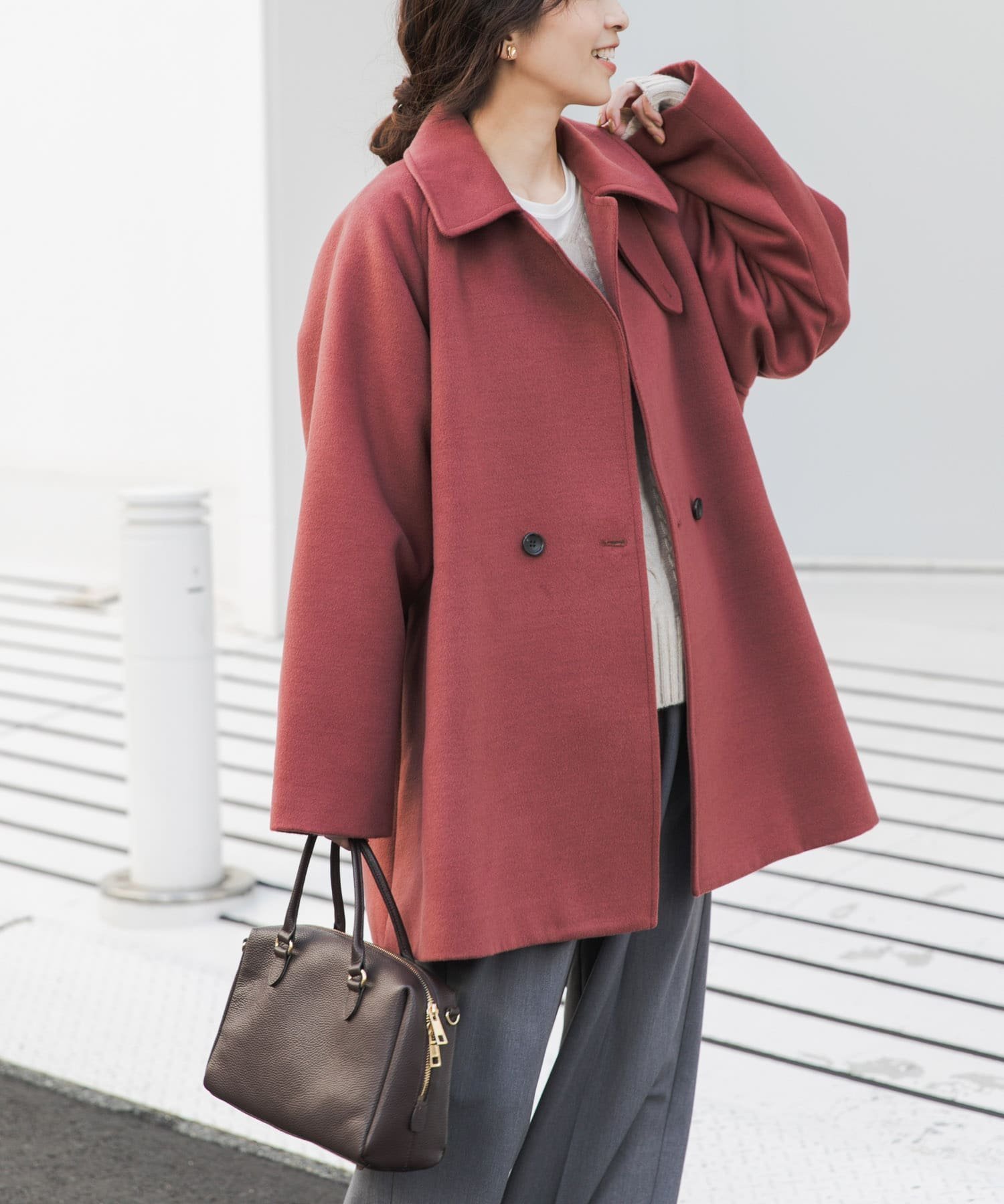 【アーバンリサーチ ドアーズ/URBAN RESEARCH DOORS】の『UR TECH』ミドル丈コート インテリア・キッズ・メンズ・レディースファッション・服の通販 founy(ファニー) ファッション Fashion レディースファッション Fashion for Women アウター Coat / Outerwear Collection コート・ロングコート・ピーコート Long Coats, Peacoats & More 今季 This Season, Current Season スタンド Stand Collar, Upright Stand 定番 Standard, Basic Item ミドル Middle Length, Mid Height ルーズ Loose, Oversized ロング Long, Long-Length 冬 Winter / This Winter A/W・秋冬 Autumn/Winter エレガント 上品 Elegant 2025年 2025 2025-2026秋冬・A/W Autumn/Winter 2025–26 AW25–26 BRICK|ID: prp329100004766414 ipo3291000000034701858