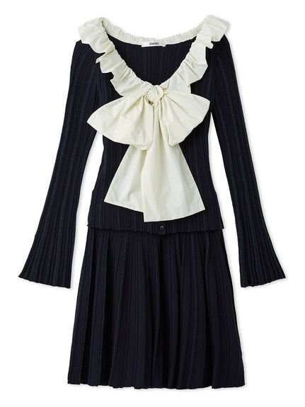 【スナイデル/SNIDEL】のフリルボウタイセットアップ インテリア・キッズ・メンズ・レディースファッション・服の通販 founy(ファニー) 　ファッション　Fashion　レディースファッション　Fashion for Women　セットアップ　Matching Sets　ウェーブ　Wavy Pattern　エレガント 上品　Elegant　カーディガン　Cardigan, Knitwear　ストレート　Straight, Straight Cut　スマート　Smart, Elegant　セットアップ　Set-Up, Coordinated Outfit　タフタ　Taffeta, Structured Fabric　人気　Popular, Best Seller　バルーン　Balloon, Balloon Silhouette　ビッグ　Big, Oversized　フィット　Fit, Slim Fit　フリル　Frill, Ruffle　フレア　Flare, Flared　ミックス　Mix, Mixed Style　ミニスカート　Mini Skirt, Short Skirt　ランダム　Random, Irregular　リボン　Ribbon, Bow　楽ちん　Easy Fit, Comfortable　おすすめ　Recommended / Our Picks　NVY[089]|ID: prp329100004766494 ipo3291000000034512935