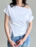 【リエディ/Re:EDIT】の冷感マシュマロカットソーTシャツ 人気、トレンドファッション・服の通販 founy(ファニー) ファッション Fashion レディースファッション Fashion for Women トップス・カットソー Cut & Sew Tops シャツ・ブラウス・オフィスカジュアル Elegant Blouses & Button-Ups ロングTシャツ・Tシャツ Longline T-Shirts & Tees カットソー・ベーシックTシャツ Cut-and-Sewn Tops / Stretch Tees & Basics おすすめ Recommended / Our Picks アシンメトリー Asymmetrical Style カットソー Cut and Sewn Top スリット Slit, Slit Detail フレア Flare, Flared ワンショル One Shoulder, Asymmetrical 半袖 Short Sleeve, Half Sleeve 夏 Summer thumbnail ホワイト|ID: prp329100004766511 ipo3291000000034513252