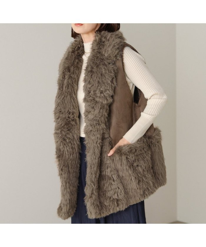 【バブ ブージュルード/Bab Bou Jeloud】のファームートン切替コクーンベスト インテリア・キッズ・メンズ・レディースファッション・服の通販 founy(ファニー) https://founy.com/ ファッション Fashion レディースファッション Fashion for Women アウター Coat / Outerwear Collection トップス・カットソー Cut & Sew Tops ベスト&ジレ / 重ね着スタイル Vests & Gilets なめらか Smooth, Silky Texture シンプル Simple, Minimal フロント Front, Front Design エレガント 上品 Elegant 再入荷 Restock / Back in Stock 切替 Switching, Contrast Panel |ID: prp329100004766546 ipo3291000000034513844