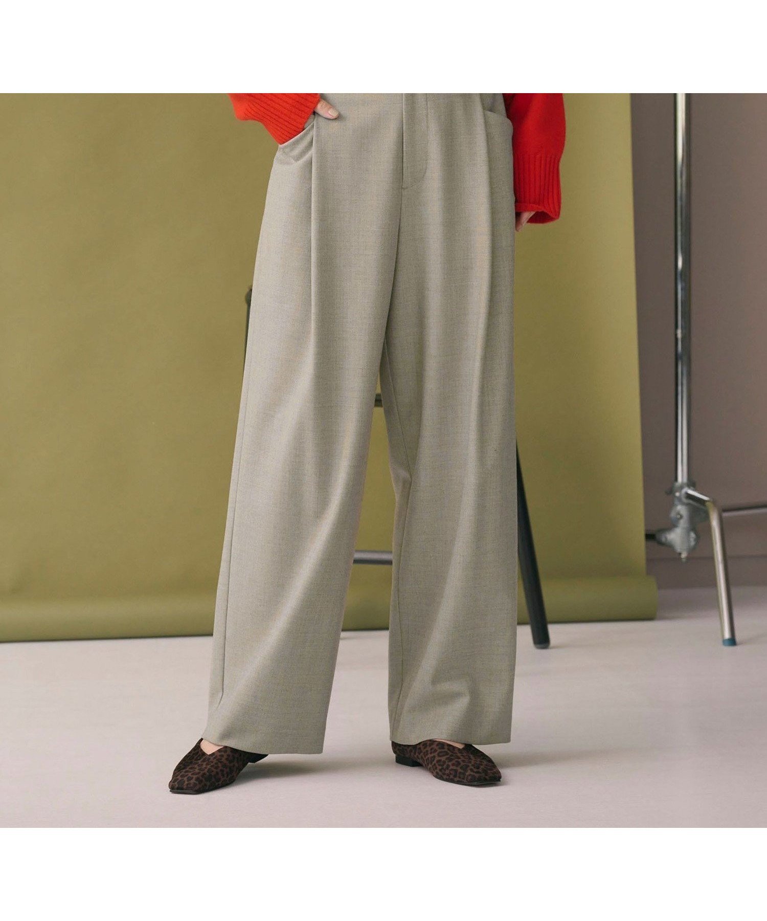 【ビューティ&ユース ユナイテッドアローズ/BEAUTY&YOUTH / UNITED ARROWS】のウールブレンド ツイルバックゴムパンツ ウォッシャブル インテリア・キッズ・メンズ・レディースファッション・服の通販 founy(ファニー) 　ファッション　Fashion　レディースファッション　Fashion for Women　パンツ　Pants & Trousers　バッグ　Bags　ウォッシャブル　Machine Washable　ジャケット　Jacket, Outerwear　スウェット / スエット　Sweatshirt, Sweatwear　ストレート　Straight, Straight Cut　スニーカー　Sneakers, Trainers　スマート　Smart, Elegant　ポケット　Pocket, Pocket Detail　リラックス　Relax, Relaxed Fit　ルーズ　Loose, Oversized　A/W・秋冬　Autumn/Winter　ビジネス 仕事 通勤　Business / Work / Commuting　BEIGE|ID: prp329100004766849 ipo3291000000034568175