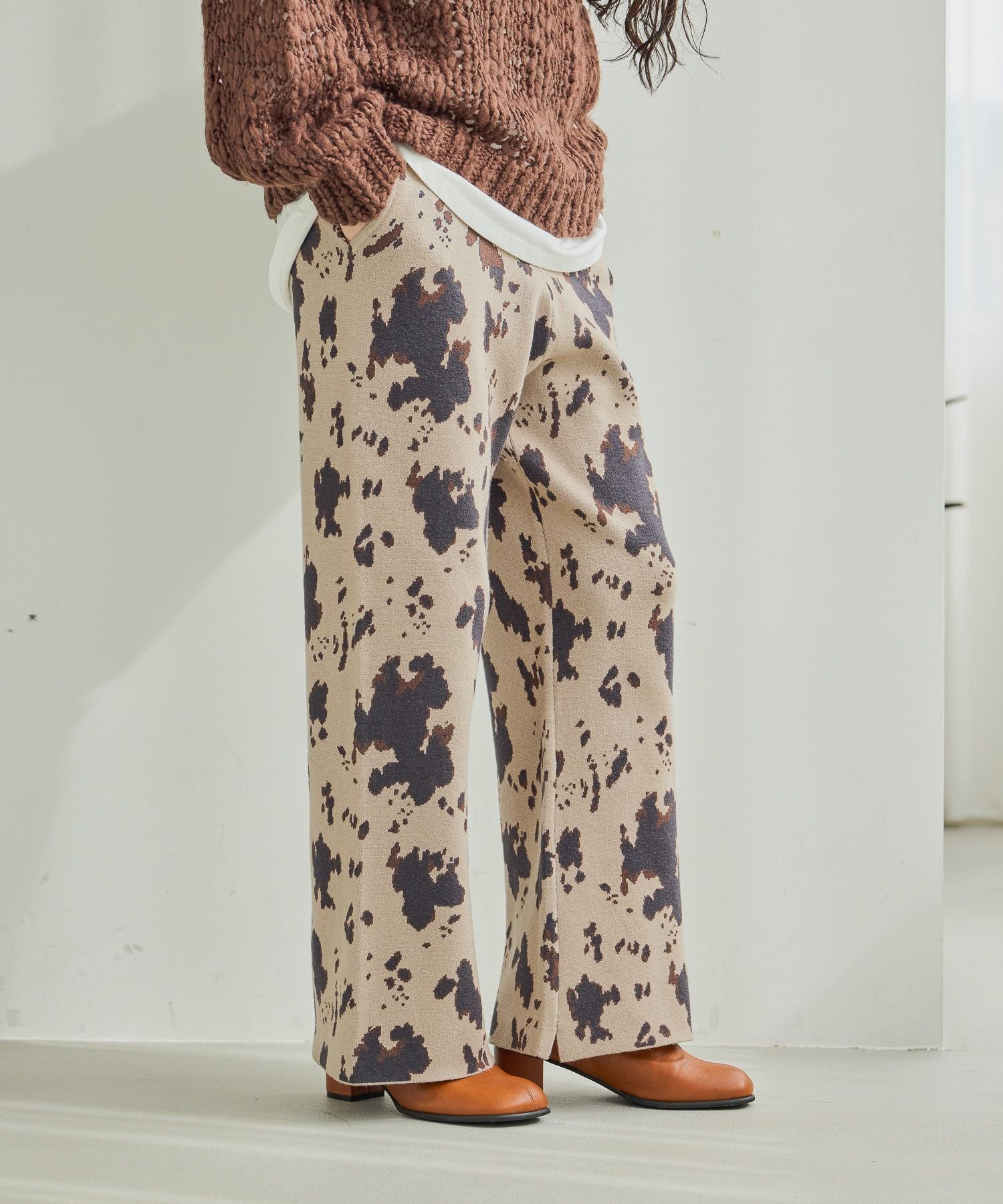 【ニコアンド/niko and】のなめらかタッチニットパンツ 人気、トレンドファッション・服の通販 founy(ファニー) 　ファッション　Fashion　レディースファッション　Fashion for Women　パンツ　Pants & Trousers　おすすめ　Recommended / Our Picks　なめらか　Smooth, Silky Texture　シンプル　Simple, Minimal　スリット　Slit, Slit Detail　ポケット　Pocket, Pocket Detail　リラックス　Relax, Relaxed Fit　人気　Popular, Best Seller　楽ちん　Easy Fit, Comfortable　無地　Plain, Solid Color　 other-1|ID: prp329100004766858 ipo3291000000034607867