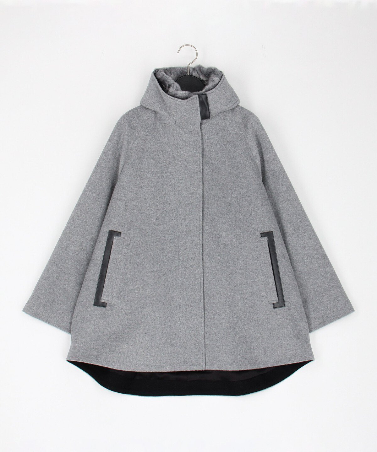 【コムサ/COMME CA】のアンゴラウール Aラインショートコート インテリア・キッズ・メンズ・レディースファッション・服の通販 founy(ファニー) 　ファッション　Fashion　レディースファッション　Fashion for Women　アウター　Coat / Outerwear Collection　コート・ロングコート・ピーコート　Long Coats, Peacoats & More　アンゴラ　Angora Knitwear　インナー　Innerwear　軽量　Lightweight, Ultra Light　ショート　Short, Short Length　スタンド　Stand Collar, Upright Stand　スリーブ　Sleeve, Long Sleeve / Short Sleeve　ドット　Polka Dot, Dot Pattern　ドレープ　Drape, Draping Fabric　定番　Standard, Basic Item　人気　Popular, Best Seller　フェミニン　Feminine, Girly　ポケット　Pocket, Pocket Detail　ワイド　Wide, Wide Fit　エレガント 上品　Elegant　04:ミディアムグレー|ID: prp329100004766887 ipo3291000000034518455