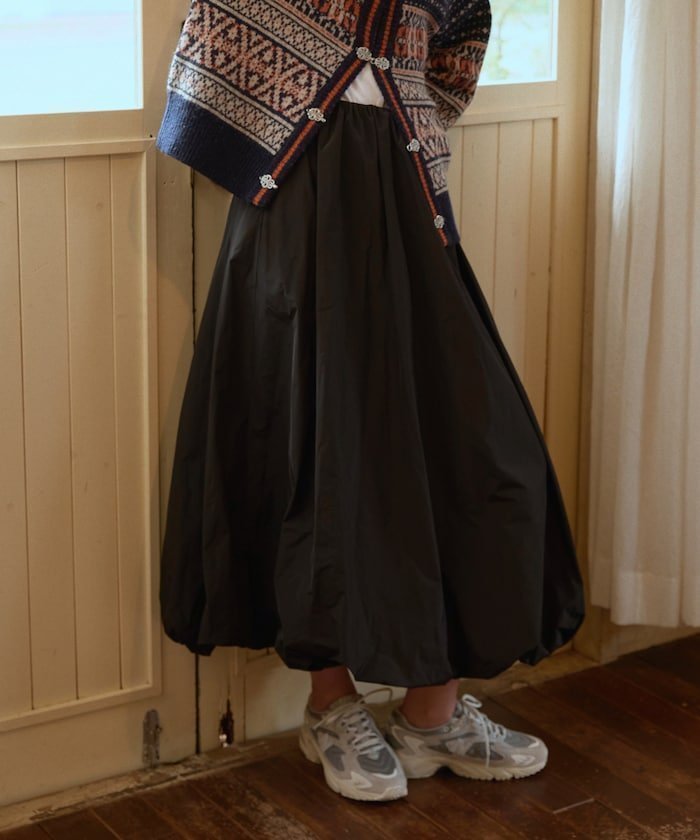 【フリークスストア/FREAK'S STORE】の形状記憶素材 ボリューム バルーンスカート 25AW インテリア・キッズ・メンズ・レディースファッション・服の通販 founy(ファニー) 　ファッション　Fashion　レディースファッション　Fashion for Women　スカート　Skirts　2025年　2025　2025-2026秋冬・A/W　Autumn/Winter 2025–26 AW25–26　冬　Winter / This Winter　ギャザー　Gathered, Ruffled　バルーン　Balloon, Balloon Silhouette　ポケット　Pocket, Pocket Detail　A/W・秋冬　Autumn/Winter　ブラック|ID: prp329100004766910 ipo3291000000034651836