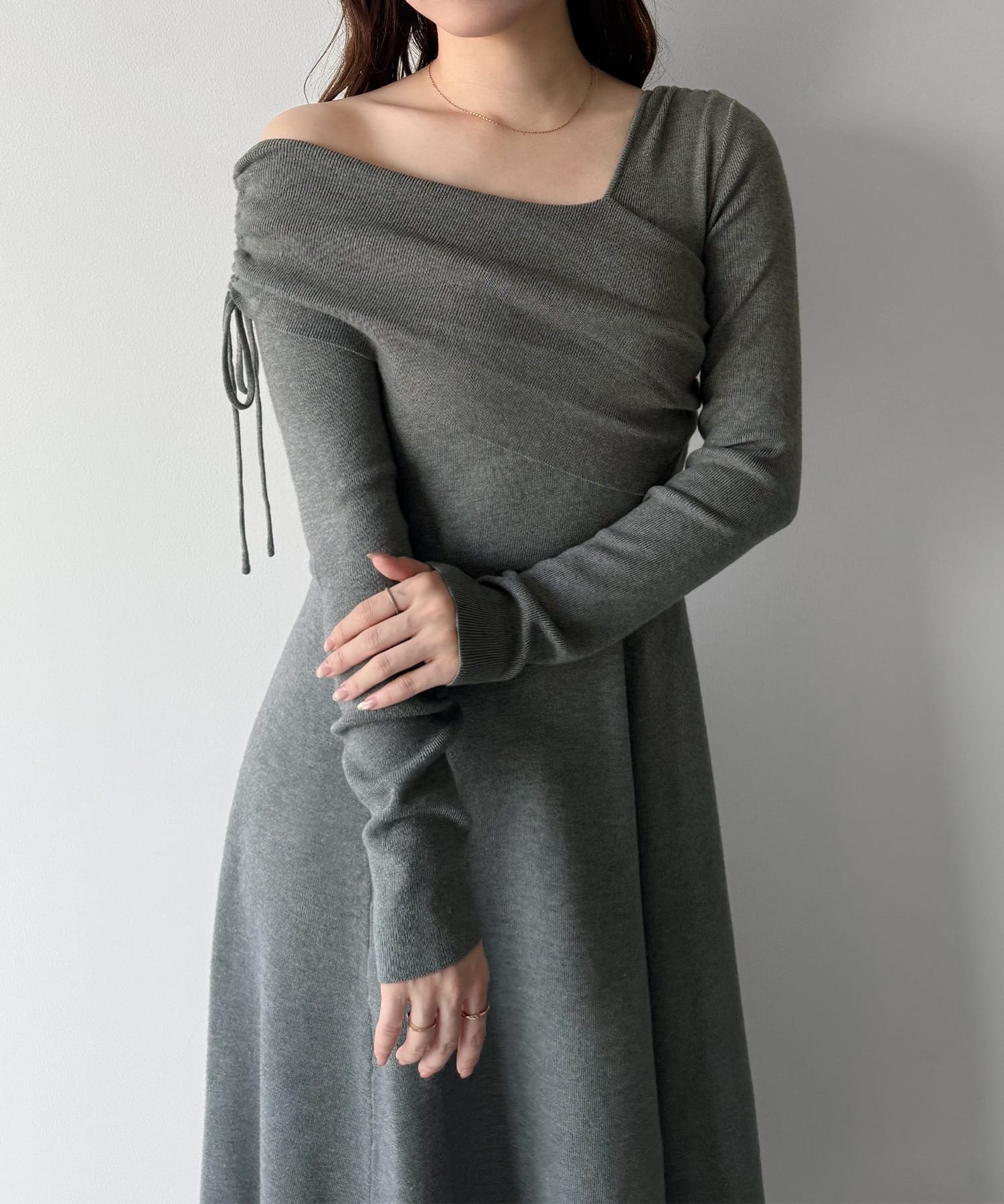 【ジュノア/JUNOAH】のmipiarl 2wayネックドレープフレアニットワンピース インテリア・キッズ・メンズ・レディースファッション・服の通販 founy(ファニー) 　ファッション　Fashion　レディースファッション　Fashion for Women　ワンピース　Dresses　ニットワンピース　Knit Dresses　チャコール|ID: prp329100004766955 ipo3291000000034519466