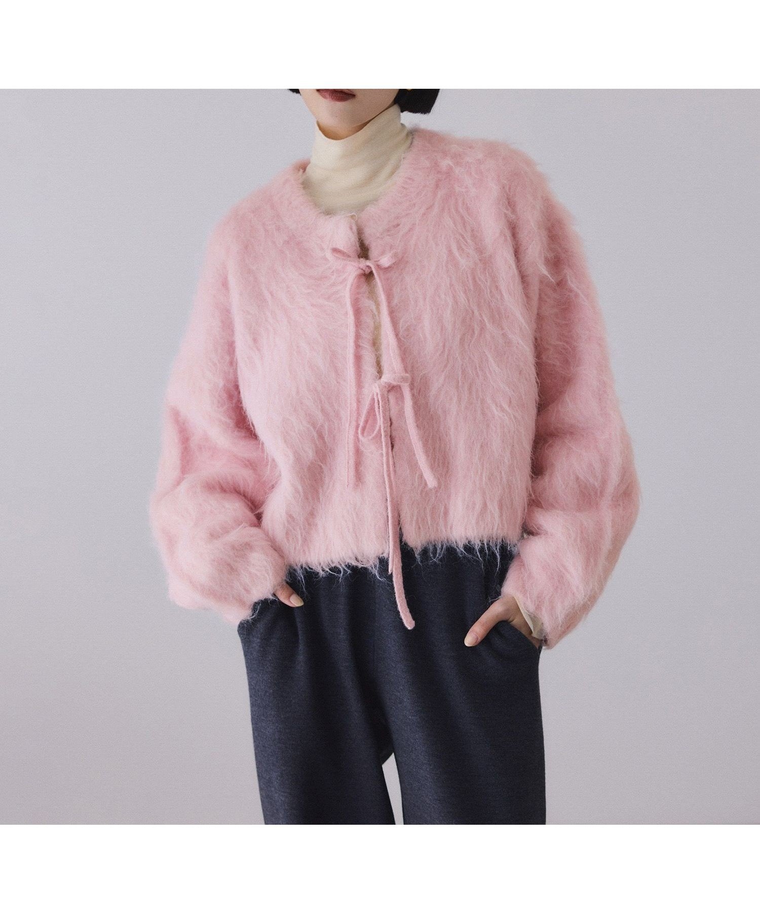 【アダム エ ロペ/ADAM ET ROPE'】のアルパカフラッフィーカーディガン インテリア・キッズ・メンズ・レディースファッション・服の通販 founy(ファニー) ファッション Fashion レディースファッション Fashion for Women トップス・カットソー Cut & Sew Tops カーディガン・羽織り Layered Style Cardigans インナー Innerwear カーディガン Cardigan, Knitwear コンパクト Compact, Small Size 軽量 Lightweight, Ultra Light タートル Turtleneck, Turtle Collar フォルム Silhouette, Form ポケット Pocket, Pocket Detail リボン Ribbon, Bow ワイド Wide, Wide Fit 2025年 2025 2025-2026秋冬・A/W Autumn/Winter 2025–26 AW25–26 ピンク系(65)|ID: prp329100004767099 ipo3291000000034648212