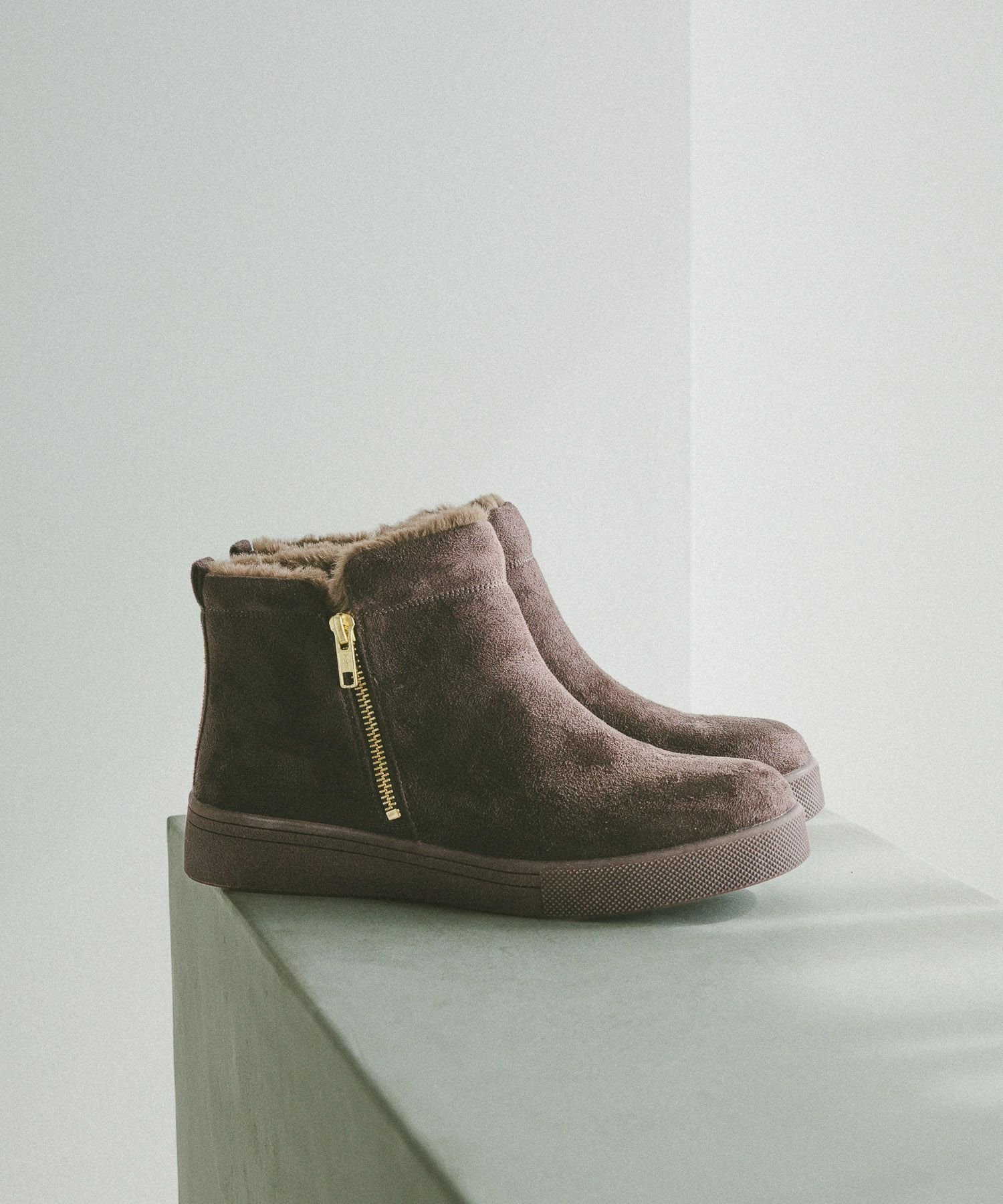 【グローバルワーク/GLOBAL WORK】の撥水保温中敷きブーツ/601681 インテリア・キッズ・メンズ・レディースファッション・服の通販 founy(ファニー) 　ファッション　Fashion　レディースファッション　Fashion for Women　おすすめ　Recommended / Our Picks　シューズ　Shoes, Footwear　トレンド　Trend, Trending Now　フェイクファー　Faux Fur, Imitation Fur　ライニング　Inner Lining, Inner Fabric, Lined　ワーク　Workwear, Utility Style　エレガント 上品　Elegant　冬　Winter / This Winter　定番　Standard, Basic Item　抗菌　Antibacterial, Bacteria-Resistant　ダークブラウン58|ID: prp329100004767116 ipo3291000000034791854