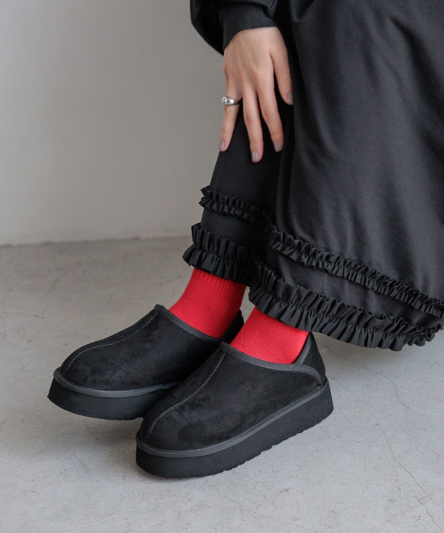 【ローリーズファーム/LOWRYS FARM】のフェイクムートンシューズ インテリア・キッズ・メンズ・レディースファッション・服の通販 founy(ファニー) 　ファッション　Fashion　レディースファッション　Fashion for Women　インソール　Shoe Insole　ライニング　Inner Lining, Inner Fabric, Lined　冬　Winter / This Winter　厚底　Platform Shoes　ブラック|ID: prp329100004767120 ipo3291000000034522032