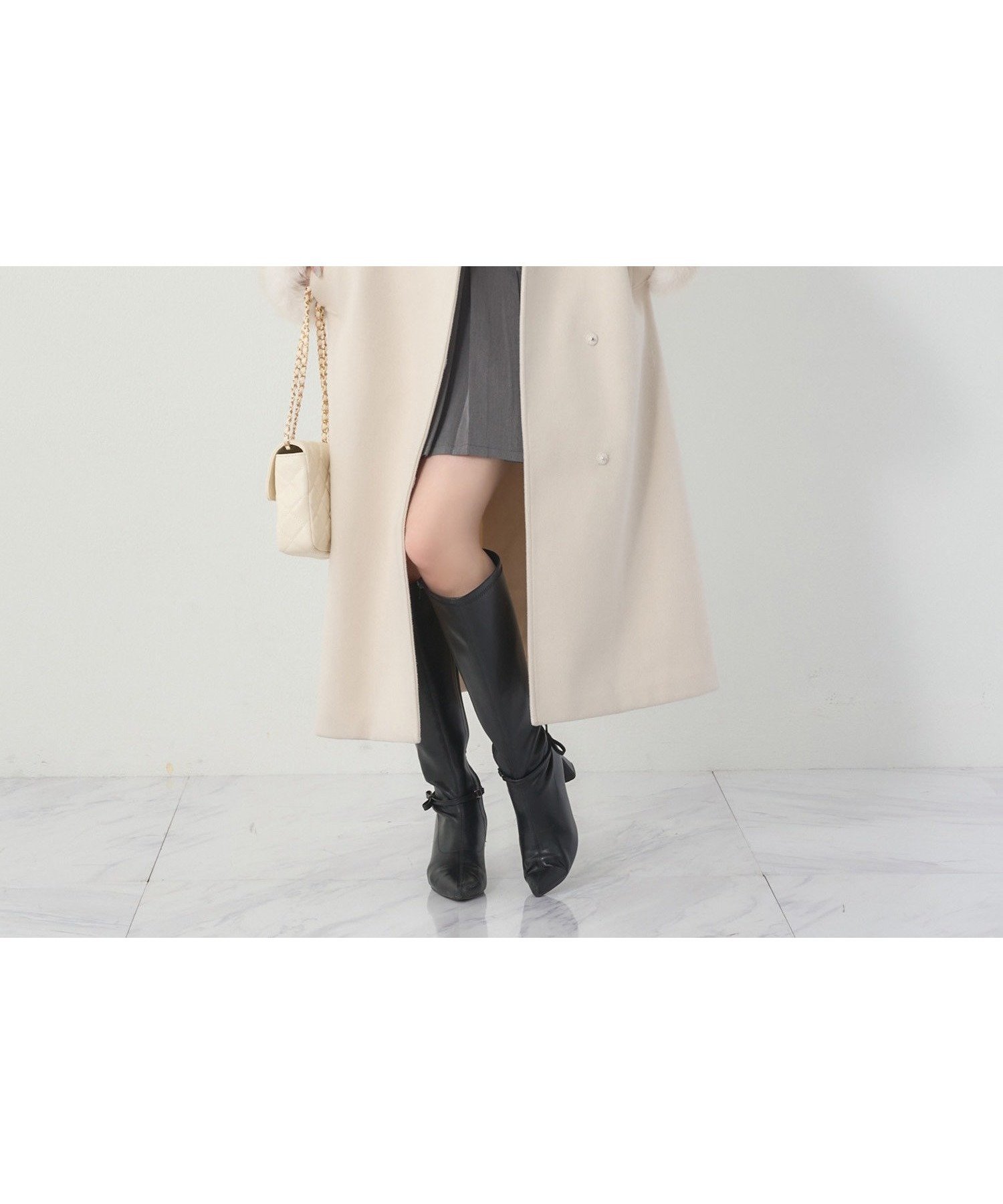 【ナイスクラップ/NICE CLAUP】の【HolidayCollection】ファー付マルチロングコート 人気、トレンドファッション・服の通販 founy(ファニー) 　ファッション　Fashion　レディースファッション　Fashion for Women　アウター　Coat / Outerwear Collection　コート・ロングコート・ピーコート　Long Coats, Peacoats & More　ガーリー　Girly, Feminine Style　クラシカル　Classical, Vintage-Inspired　ショート　Short, Short Length　フロント　Front, Front Design　リボン　Ribbon, Bow　レース　Lace, Lace Fabric　ロング　Long, Long-Length　冬　Winter / This Winter　再入荷　Restock / Back in Stock　おすすめ　Recommended / Our Picks　エレガント 上品　Elegant　2025年　2025　2025-2026秋冬・A/W　Autumn/Winter 2025–26 AW25–26　 other-1|ID: prp329100004767675 ipo3291000000035079029