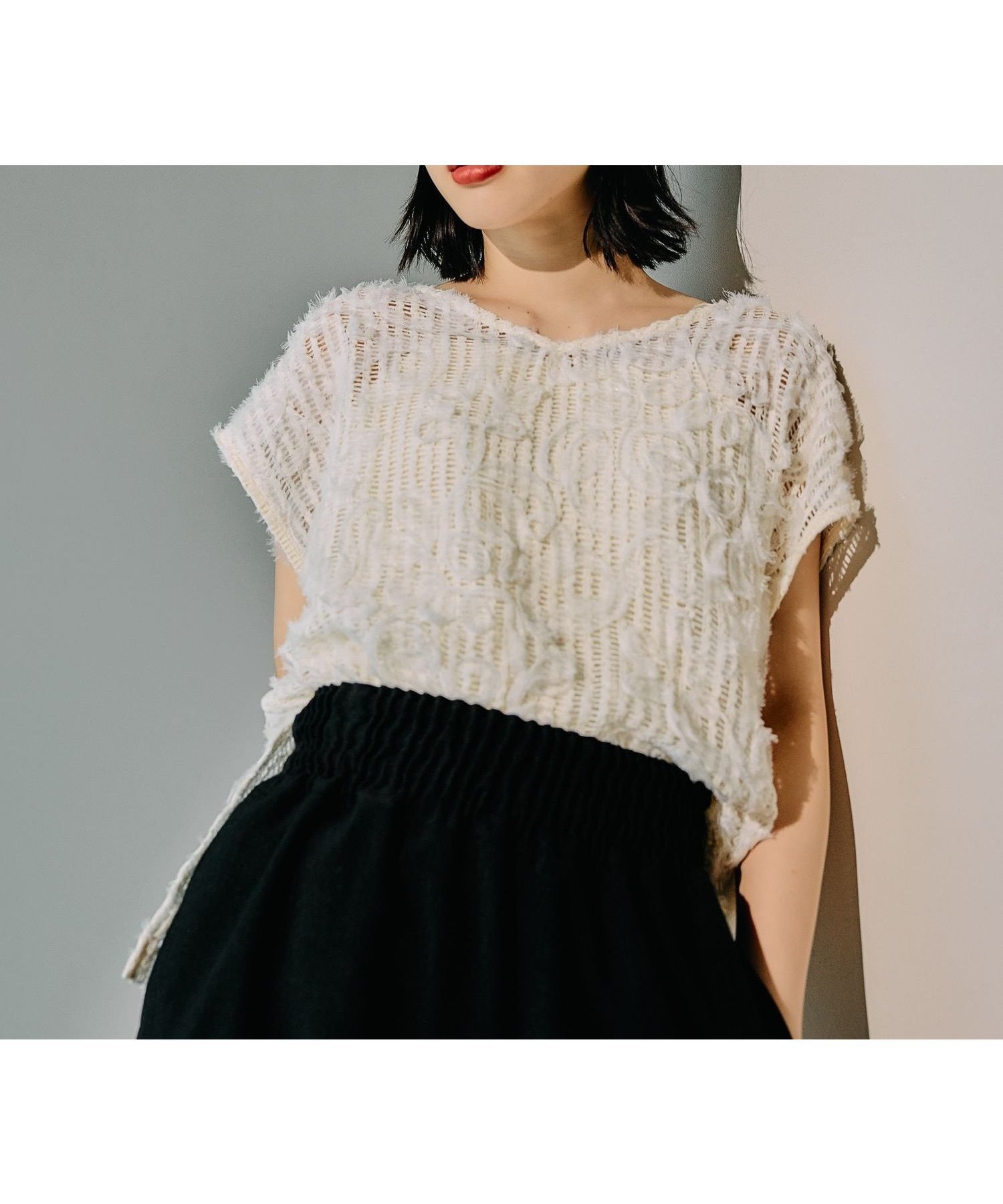 【レプシィム ローリーズファーム/LEPSIM LOWRYS FARM】のニュアンス柄レーシーフレンチスリーブ インテリア・キッズ・メンズ・レディースファッション・服の通販 founy(ファニー) 　ファッション　Fashion　レディースファッション　Fashion for Women　おすすめ　Recommended / Our Picks　スリーブ　Sleeve, Long Sleeve / Short Sleeve　デコルテ　Décolleté, Neckline　デニム　Denim, Jeans Material　フレンチ　French, French Style　ボトム　Bottoms, Lower Wear　人気　Popular, Best Seller　ナチュラル08|ID: prp329100004767747 ipo3291000000034529654