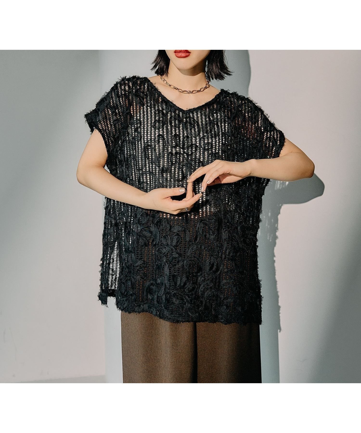 【レプシィム ローリーズファーム/LEPSIM LOWRYS FARM】のニュアンス柄レーシーフレンチスリーブ インテリア・キッズ・メンズ・レディースファッション・服の通販 founy(ファニー) 　ファッション　Fashion　レディースファッション　Fashion for Women　おすすめ　Recommended / Our Picks　スリーブ　Sleeve, Long Sleeve / Short Sleeve　デコルテ　Décolleté, Neckline　デニム　Denim, Jeans Material　フレンチ　French, French Style　ボトム　Bottoms, Lower Wear　人気　Popular, Best Seller　ブラック09|ID: prp329100004767747 ipo3291000000034529656