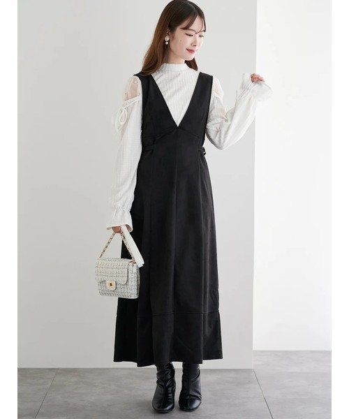 【ルディックパーク/LUDIC PARK】のバックリボンスエードポンチジャンパースカート インテリア・キッズ・メンズ・レディースファッション・服の通販 founy(ファニー) 　ファッション　Fashion　レディースファッション　Fashion for Women　スカート　Skirts　インナー　Innerwear　タートルネック　Turtleneck, High Neck　フェミニン　Feminine, Girly　フレア　Flare, Flared　ポケット　Pocket, Pocket Detail　リボン　Ribbon, Bow　冬　Winter / This Winter　秋　Autumn　黒|ID: prp329100004767802 ipo3291000000034587873