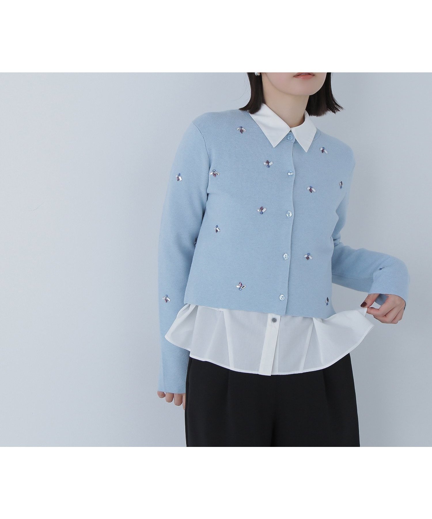 【ナチュラル ビューティー ベーシック/NATURAL BEAUTY BASIC】のビジューニットジャケット インテリア・キッズ・メンズ・レディースファッション・服の通販 founy(ファニー) ファッション Fashion レディースファッション Fashion for Women アウター Coat / Outerwear Collection レディースジャケット・軽アウター Jackets ウォーム Warm Fabric カーディガン Cardigan, Knitwear ビジュー Bijou, Jewel-like Accent ベーシック Basic, Essential A/W・秋冬 Autumn/Winter ブルー|ID: prp329100004767828 ipo3291000000034530696