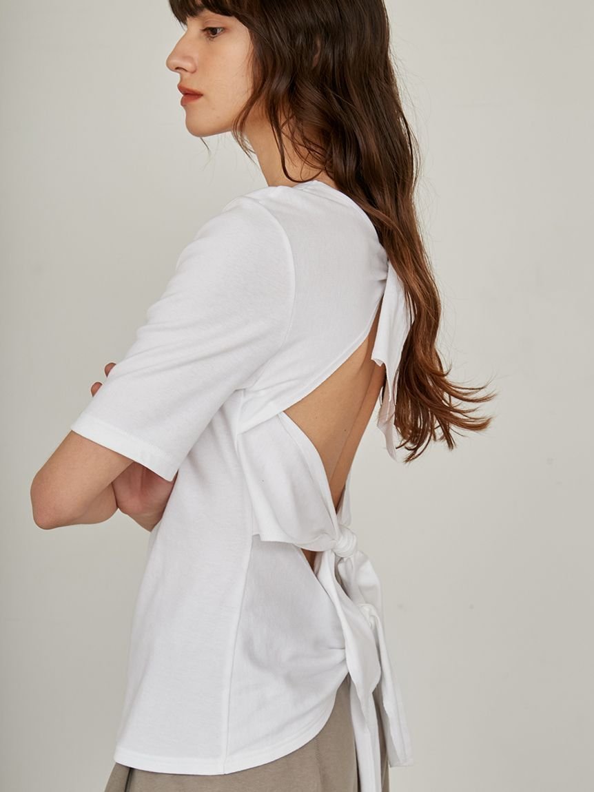 【スタイリング/styling】のバックリボンカットトップス インテリア・キッズ・メンズ・レディースファッション・服の通販 founy(ファニー) 　雑誌掲載アイテム　Magazine Picks & Fashion Features　ファッション雑誌　Fashion Magazines　ヴェリィ　VERY　クラッシィ　CLASSY.　ファッション　Fashion　レディースファッション　Fashion for Women　トップス・カットソー　Cut & Sew Tops　6月号　June Issue, Jun. Edition　8月号　August Issue, Aug. Edition　おすすめ　Recommended / Our Picks　スマート　Smart, Elegant　リボン　Ribbon, Bow　雑誌　Magazine, Fashion Magazine　WHT[001]|ID: prp329100004767885 ipo3291000000034531433