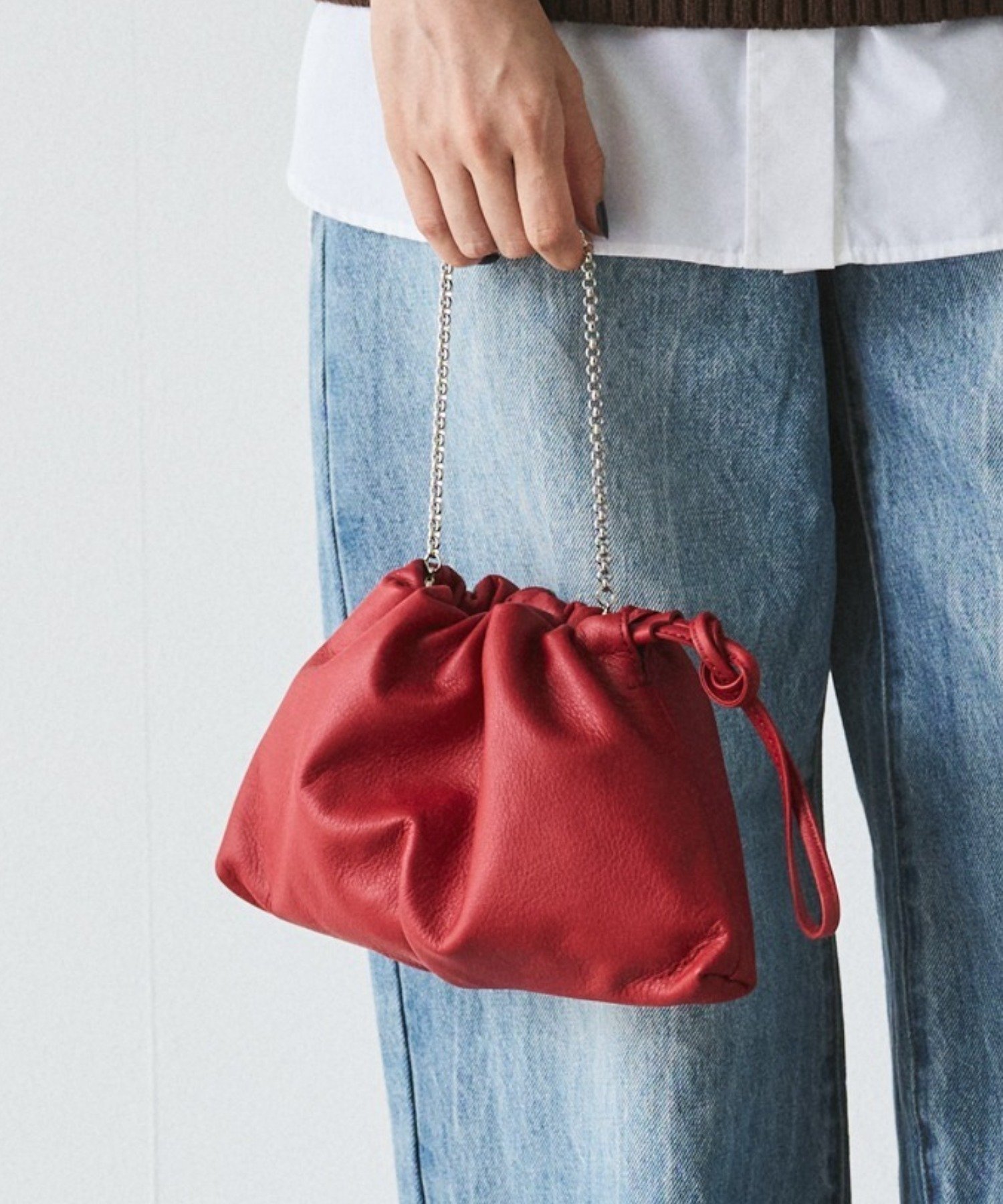 【ラシット/russet】の【20%ポイントバック】レザー巾着4WAYミニショルダーバッグ インテリア・キッズ・メンズ・レディースファッション・服の通販 founy(ファニー) 　ファッション　Fashion　レディースファッション　Fashion for Women　バッグ　Bags　クラッチ　Clutch, Clutch Bag　コンパクト　Compact, Small Size　巾着　Drawstring Bag, Kinchaku　ショルダー　Shoulder, Shoulder Strap　シルバー　Silver, Metallic Silver　スマホ　Smartphone, Mobile Device　チェーン　Chain, Chain Strap　人気　Popular, Best Seller　フォルム　Silhouette, Form　ベーシック　Basic, Essential　日本製　Made In Japan　エレガント 上品　Elegant　2025年　2025　2025-2026秋冬・A/W　Autumn/Winter 2025–26 AW25–26　レッド|ID: prp329100004767918 ipo3291000000034610190