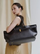 【アニュアンス/anuans】のベルトディテールバッグ 人気、トレンドファッション・服の通販 founy(ファニー) ファッション Fashion レディースファッション Fashion for Women バッグ Bags ベルト&ウエストマーク Belts & Waist Accessories シンプル Simple, Minimal ポケット Pocket, Pocket Detail エレガント 上品 Elegant thumbnail BROWN|ID: prp329100004767952 ipo3291000000034532308