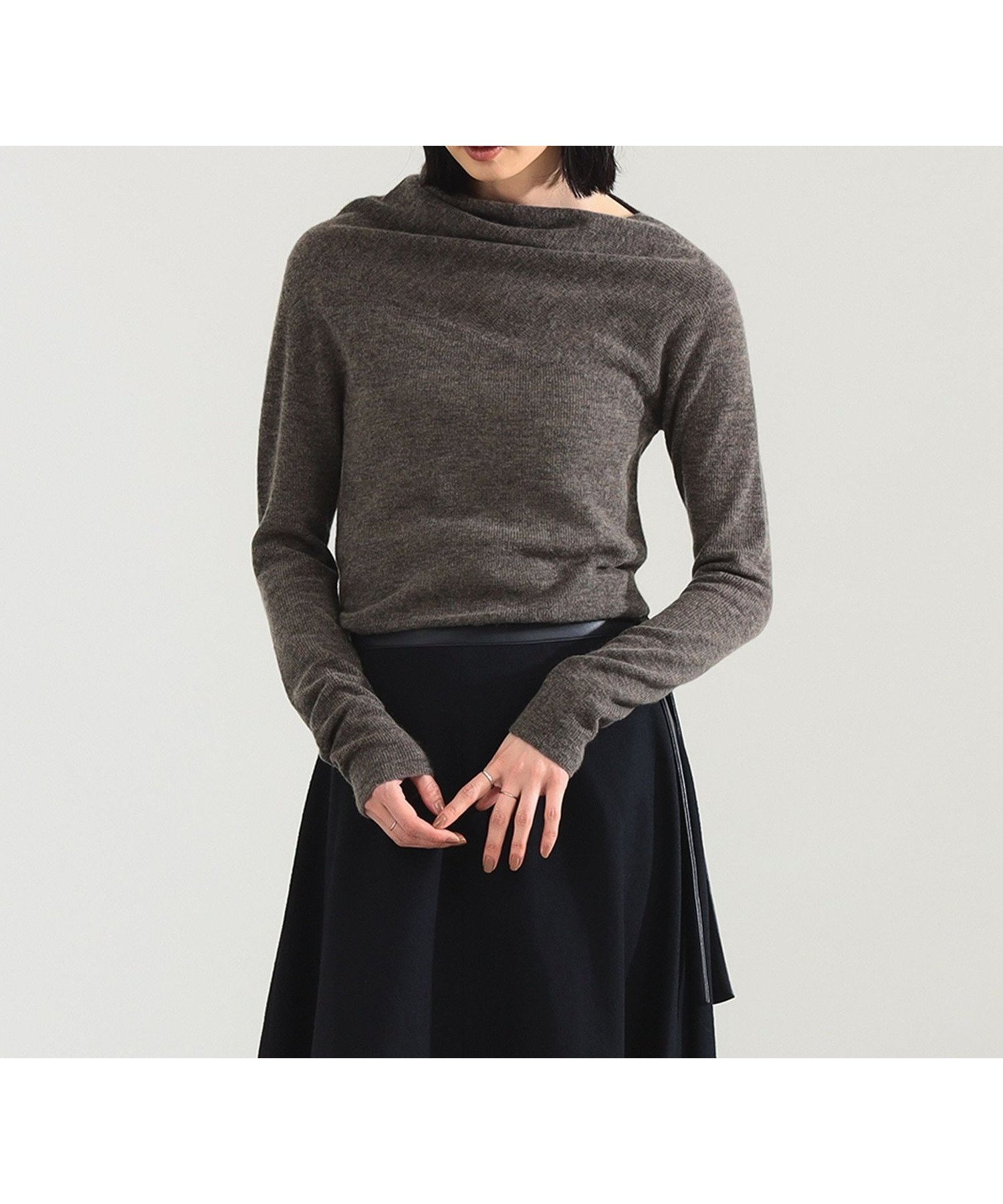 【デミルクス ビームス/Demi-Luxe BEAMS】のAK+1 / 片畦 アシメトリーネック プルオーバー ウールニット インテリア・キッズ・メンズ・レディースファッション・服の通販 founy(ファニー) 　ファッション　Fashion　レディースファッション　Fashion for Women　トップス・カットソー　Cut & Sew Tops　ニット　Knit Tops & Sweaters　カジュアルプルオーバー・ニットトップス　Pullovers & Knit Tops / Casual Pullovers　アシンメトリー　Asymmetrical Style　インナー　Innerwear　畦　Ribbed Knit　シンプル　Simple, Minimal　ジャケット　Jacket, Outerwear　ストレッチ　Stretch, Stretchy Fabric　トレンド　Trend, Trending Now　フィット　Fit, Slim Fit　エレガント 上品　Elegant　BROWN|ID: prp329100004767973 ipo3291000000034775739