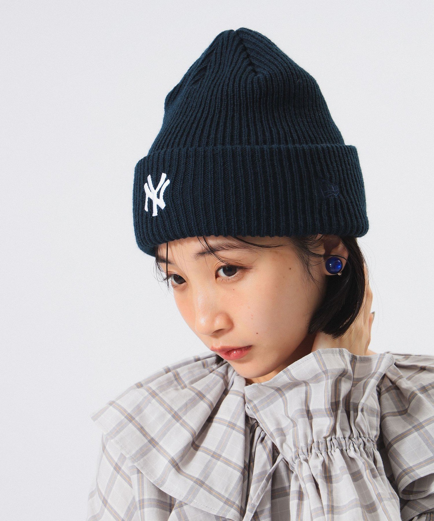 【ビームス ウイメン/BEAMS】の【別注】NEW ERA / ニット ワッチ キャップ インテリア・キッズ・メンズ・レディースファッション・服の通販 founy(ファニー) 　ファッション　Fashion　レディースファッション　Fashion for Women　トップス・カットソー　Cut & Sew Tops　ニット　Knit Tops & Sweaters　アクリル　Acrylic Material　キャップ　Cap, Baseball Cap　クラシカル　Classical, Vintage-Inspired　シンプル　Simple, Minimal　スポーツ　Sports, Activewear　トレンド　Trend, Trending Now　人気　Popular, Best Seller　フロント　Front, Front Design　ブルゾン　Blouson, Bomber Jacket　ベーシック　Basic, Essential　別注　Limited Edition, Custom Order　A/W・秋冬　Autumn/Winter　おすすめ　Recommended / Our Picks　NAVY|ID: prp329100004768022 ipo3291000000034611594