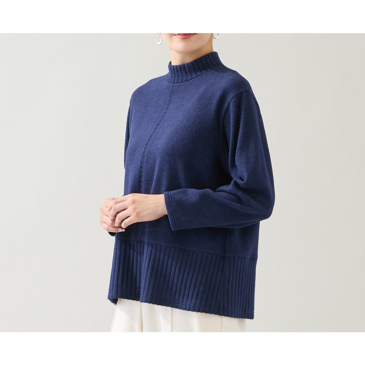 【ミゼール/MISSEL】の【洗える・3L/4Lサイズあり】ふんわり起毛カットソー インテリア・キッズ・メンズ・レディースファッション・服の通販 founy(ファニー) 　ファッション　Fashion　レディースファッション　Fashion for Women　トップス・カットソー　Cut & Sew Tops　カットソー・ベーシックTシャツ　Cut-and-Sewn Tops / Stretch Tees & Basics　イエロー　Yellow　インナー　Innerwear　エレガント 上品　Elegant　オレンジ　Orange　洗える　Machine Washable　カットソー　Cut and Sewn Top　定番　Standard, Basic Item　人気　Popular, Best Seller　長袖　Long Sleeve, Full Sleeve　ベスト　Vest, Waistcoat　ボトム　Bottoms, Lower Wear　冬　Winter / This Winter　おすすめ　Recommended / Our Picks　ダークブルー|ID: prp329100004768492 ipo3291000000034537342