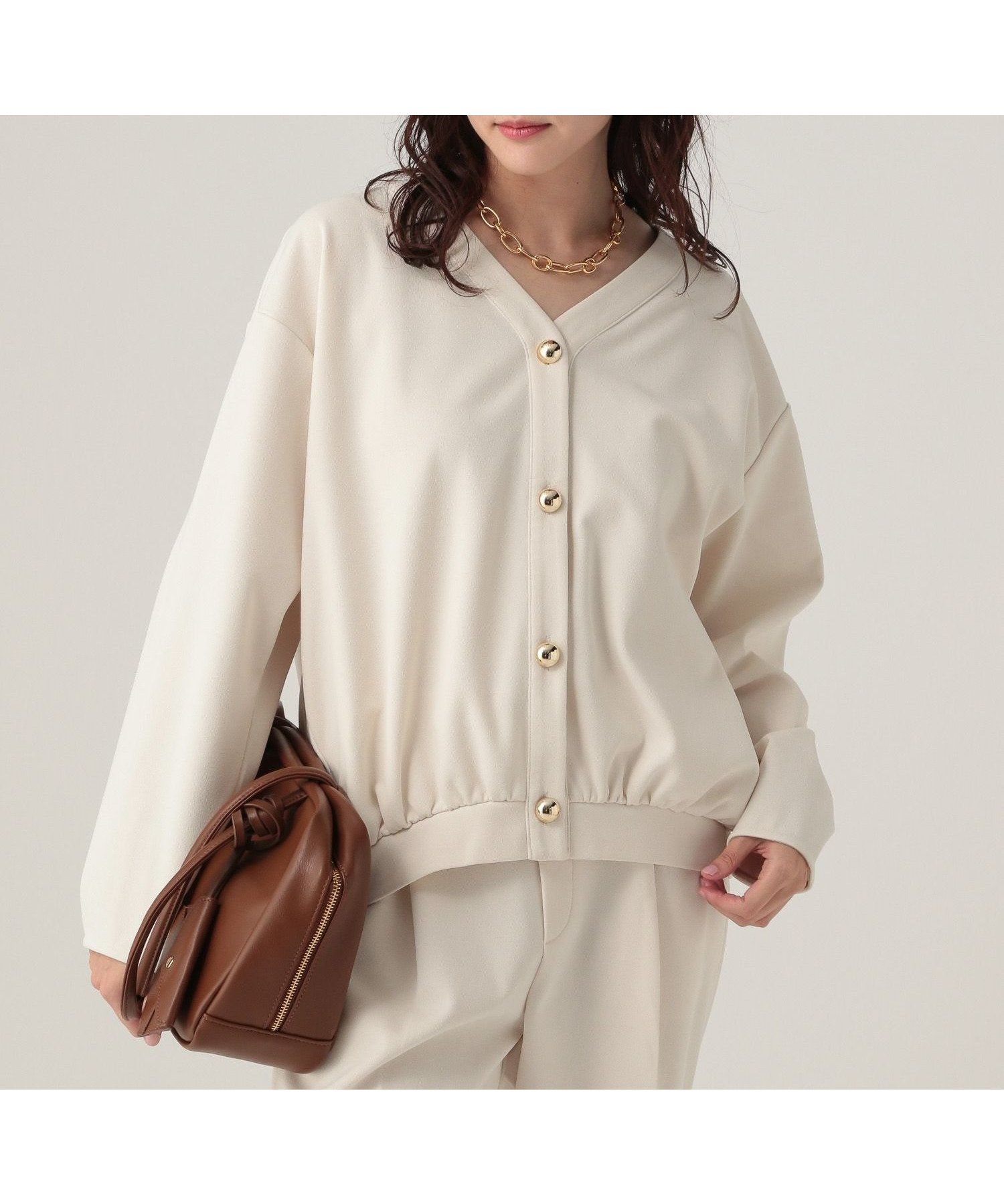 【エルーラ/Elura】のサマ見えあったかVネックプルオーバー/593426 インテリア・キッズ・メンズ・レディースファッション・服の通販 founy(ファニー) ファッション Fashion レディースファッション Fashion for Women トップス・カットソー Cut & Sew Tops カジュアルプルオーバー・ニットトップス Pullovers & Knit Tops / Casual Pullovers Vネックトップス V-Neck Tops / V-Cut Neckline Shirts カットソー Cut and Sewn Top ジョーゼット Georgette, Semi-Sheer Fabric スニーカー Sneakers, Trainers セットアップ Set-Up, Coordinated Outfit デニム Denim, Jeans Material フォルム Silhouette, Form リラックス Relax, Relaxed Fit エレガント 上品 Elegant ホワイト02|ID: prp329100004768541 ipo3291000000034920088