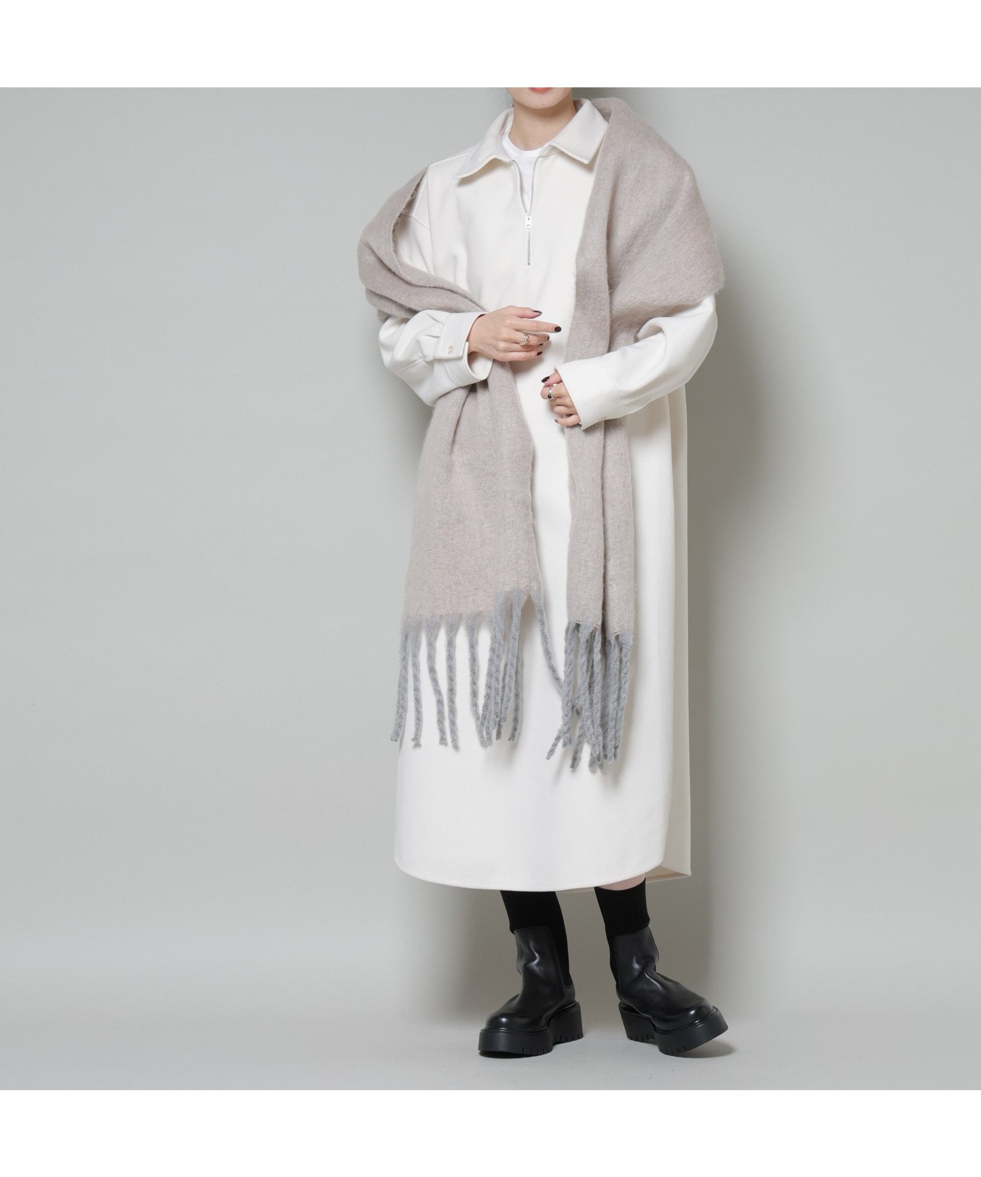 【ナノ ユニバース/nano universe】のソフトメルトンジャージーハーフジップワンピース インテリア・キッズ・メンズ・レディースファッション・服の通販 founy(ファニー) ファッション Fashion レディースファッション Fashion for Women ワンピース Dresses スキッパー Skipper, Open Collar セットアップ Set-Up, Coordinated Outfit メルトン Melton, Heavy Wool ラウンド Round, Round Neck リラックス Relax, Relaxed Fit ロング Long, Long-Length アウトレット Outlet / Clearance エレガント 上品 Elegant 2025年 2025 2025-2026秋冬・A/W Autumn/Winter 2025–26 AW25–26 エクリュ4|ID: prp329100004768672 ipo3291000000034538969