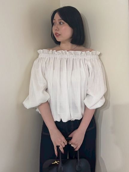 【ミラオーウェン/Mila Owen】の後リボンボリュームオフショルブラウス 人気、トレンドファッション・服の通販 founy(ファニー) 雑誌掲載アイテム Magazine Picks & Fashion Features ファッション雑誌 Fashion Magazines ストーリィ STORY バイラ BAILA ファッション Fashion レディースファッション Fashion for Women トップス・カットソー Cut & Sew Tops シャツ・ブラウス・オフィスカジュアル Elegant Blouses & Button-Ups 9月号 September Issue 今季 This Season, Current Season 10月号 October Issue スマート Smart, Elegant 雑誌 Magazine, Fashion Magazine チェック Check, Plaid, Tartan デニム Denim, Jeans Material トレンド Trend, Trending Now フリル Frill, Ruffle リボン Ribbon, Bow おすすめ Recommended / Our Picks other-1|ID: prp329100004769116 ipo3291000000034542739