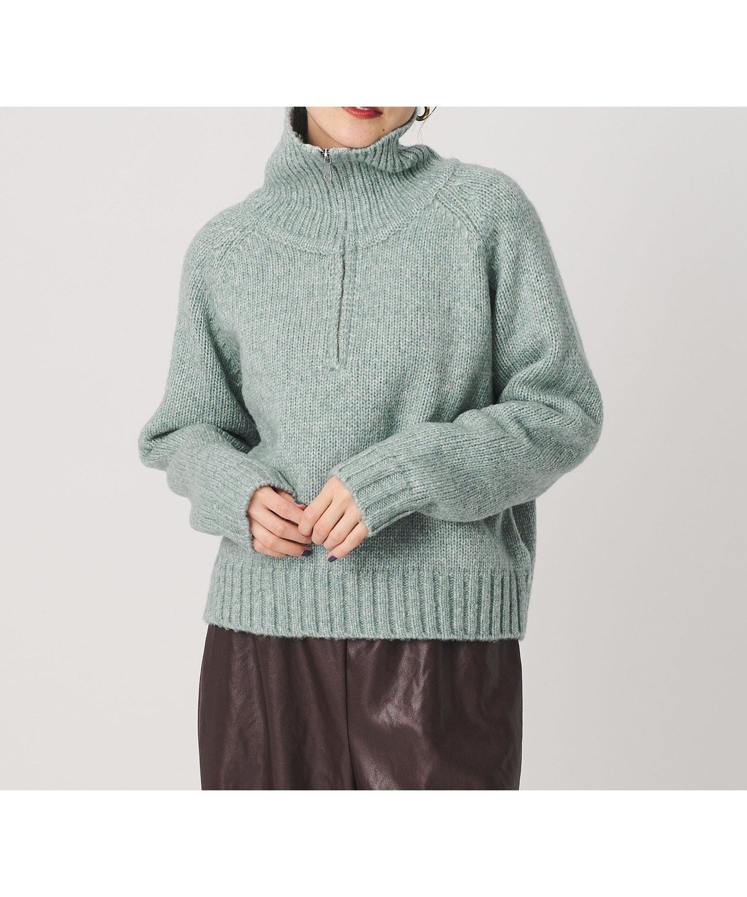 【ビューティ&ユース ユナイテッドアローズ/BEAUTY&YOUTH / UNITED ARROWS】のウールナイロン ハーフジップ ニットプルオーバー インテリア・キッズ・メンズ・レディースファッション・服の通販 founy(ファニー) 　ファッション　Fashion　レディースファッション　Fashion for Women　トップス・カットソー　Cut & Sew Tops　ニット　Knit Tops & Sweaters　カジュアルプルオーバー・ニットトップス　Pullovers & Knit Tops / Casual Pullovers　ショート　Short, Short Length　ジップ　Zip, Zipper　スポーティ　Sporty, Casual Athletic　スラックス　Slacks, Dress Pants　スリーブ　Sleeve, Long Sleeve / Short Sleeve　ハイネック　High Neck, Mock Neck　フレア　Flare, Flared　リラックス　Relax, Relaxed Fit　おすすめ　Recommended / Our Picks　LIME|ID: prp329100004769185 ipo3291000000034543422