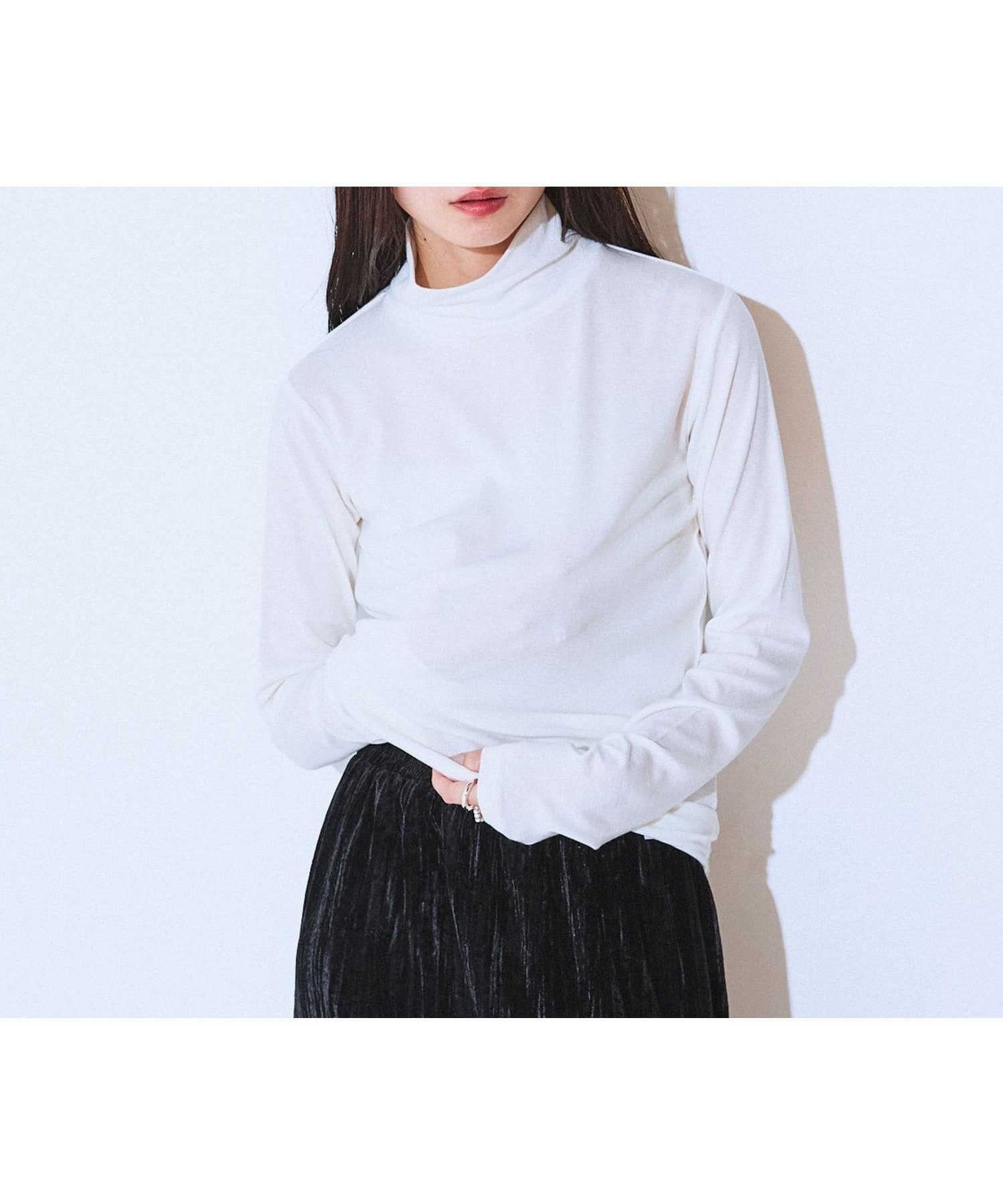 【ジーナシス/JEANASiS】のシルキータッチハイネックLS TEE インテリア・キッズ・メンズ・レディースファッション・服の通販 founy(ファニー) 　ファッション　Fashion　レディースファッション　Fashion for Women　インナー　Innerwear　カーディガン　Cardigan, Knitwear　シルク　Silk, 100% Silk　ジャケット　Jacket, Outerwear　タートル　Turtleneck, Turtle Collar　フィット　Fit, Slim Fit　ベーシック　Basic, Essential　A/W・秋冬　Autumn/Winter　ホワイト|ID: prp329100004769204 ipo3291000000035182252