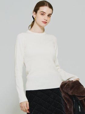 【コカ/COCA】の【新色追加】極上ニットクルーネック 人気、トレンドファッション・服の通販 founy(ファニー) ファッション Fashion レディースファッション Fashion for Women トップス・カットソー Cut & Sew Tops ニット Knit Tops & Sweaters インナー Innerwear 洗える Machine Washable シンプル Simple, Minimal ジャケット Jacket, Outerwear ストレッチ Stretch, Stretchy Fabric デニム Denim, Jeans Material 定番 Standard, Basic Item なめらか Smooth, Silky Texture フィット Fit, Slim Fit ボーダー Border, Stripe ポケット Pocket, Pocket Detail 防寒 Cold Protection, Winter-Ready リブニット Rib Knit, Ribbed Knit A/W・秋冬 Autumn/Winter エレガント 上品 Elegant ビジネス 仕事 通勤 Business / Work / Commuting 2025年 2025 2025-2026秋冬・A/W Autumn/Winter 2025–26 AW25–26 |ID:prp329100004769534