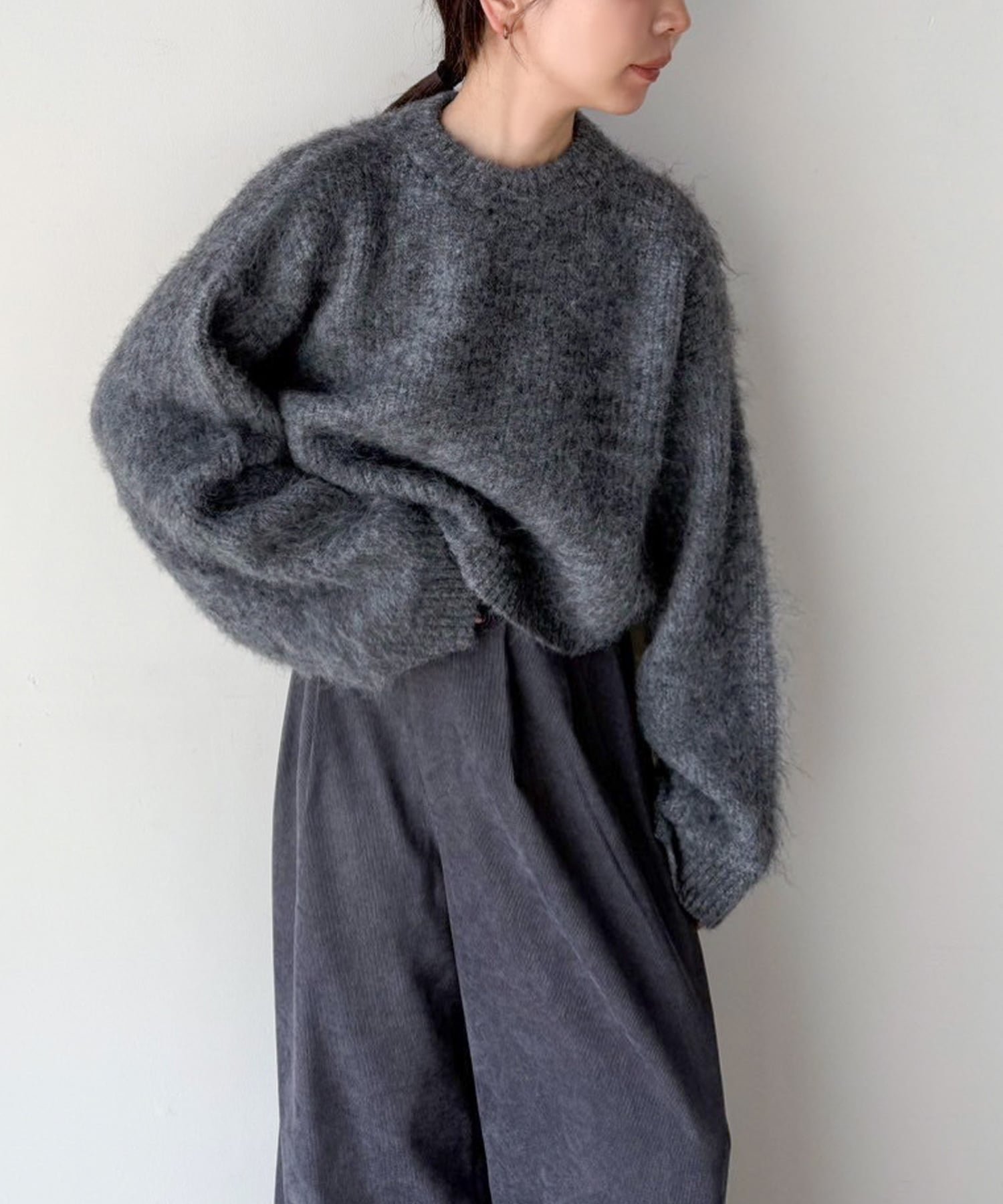 【セレクトモカ/SELECT MOCA】の【人気インフルエンサーコラボbySON】ヘアリーショートニット インテリア・キッズ・メンズ・レディースファッション・服の通販 founy(ファニー) ファッション Fashion レディースファッション Fashion for Women トップス・カットソー Cut & Sew Tops ニット Knit Tops & Sweaters おすすめ Recommended / Our Picks コンパクト Compact, Small Size ショート Short, Short Length シンプル Simple, Minimal 人気 Popular, Best Seller 今季 This Season, Current Season 洗える Machine Washable グレー-900|ID: prp329100004769564 ipo3291000000034547621