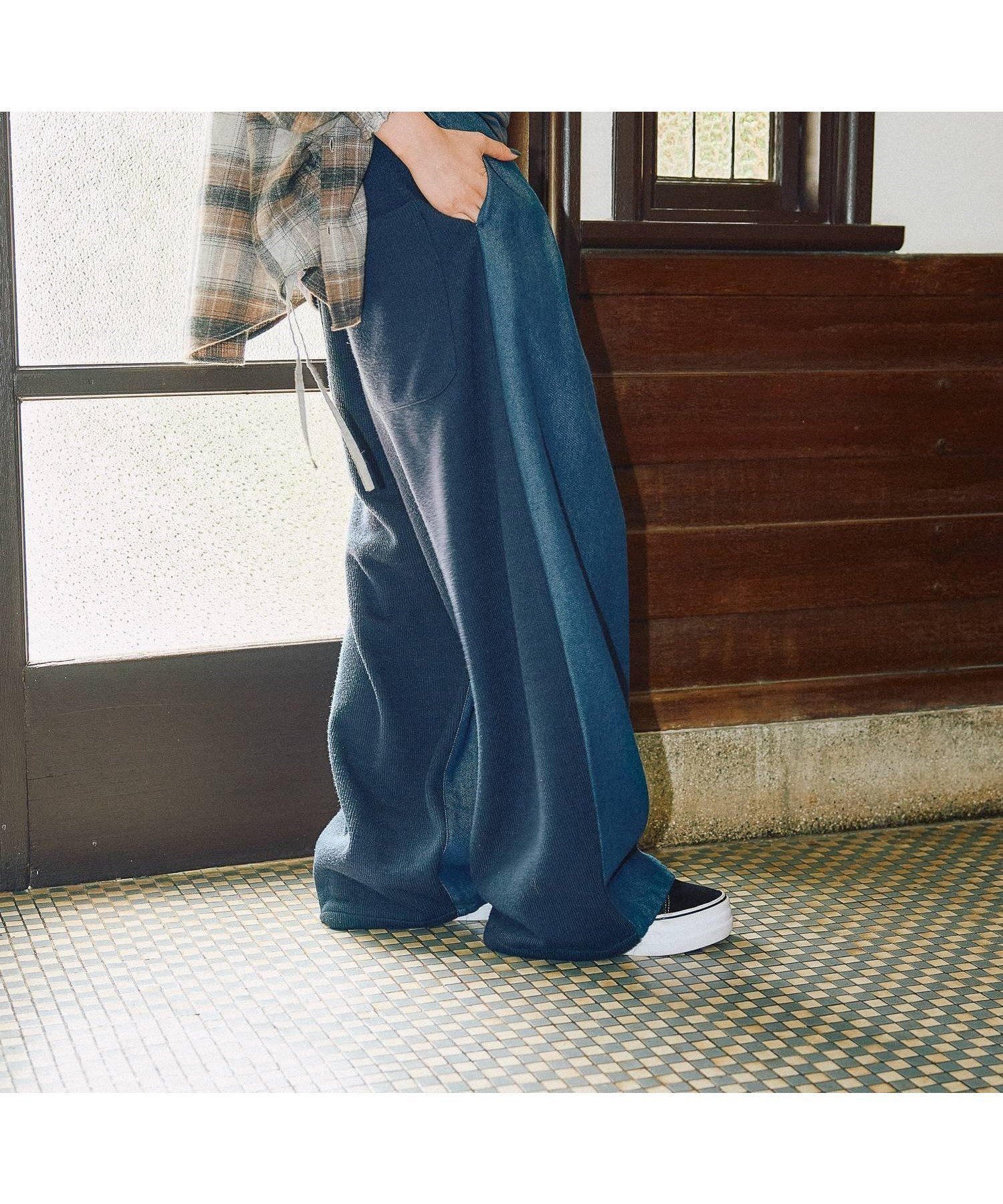 【ニコアンド/niko and】のMODE NORM CORE CAツイルドッキングパンツ インテリア・キッズ・メンズ・レディースファッション・服の通販 founy(ファニー) 　ファッション　Fashion　レディースファッション　Fashion for Women　パンツ　Pants & Trousers　アクリル　Acrylic Material　シンプル　Simple, Minimal　ジャケット　Jacket, Outerwear　スニーカー　Sneakers, Trainers　セットアップ　Set-Up, Coordinated Outfit　ツイル　Twist, Twisted Detail　ドッキング　Docking, Mixed Material　ドローコード　Drawcord, Drawstring Cord　フロント　Front, Front Design　ボトム　Bottoms, Lower Wear　別注　Limited Edition, Custom Order　リラックス　Relax, Relaxed Fit　ワイド　Wide, Wide Fit　おすすめ　Recommended / Our Picks　ネイビー|ID: prp329100004769627 ipo3291000000034548525