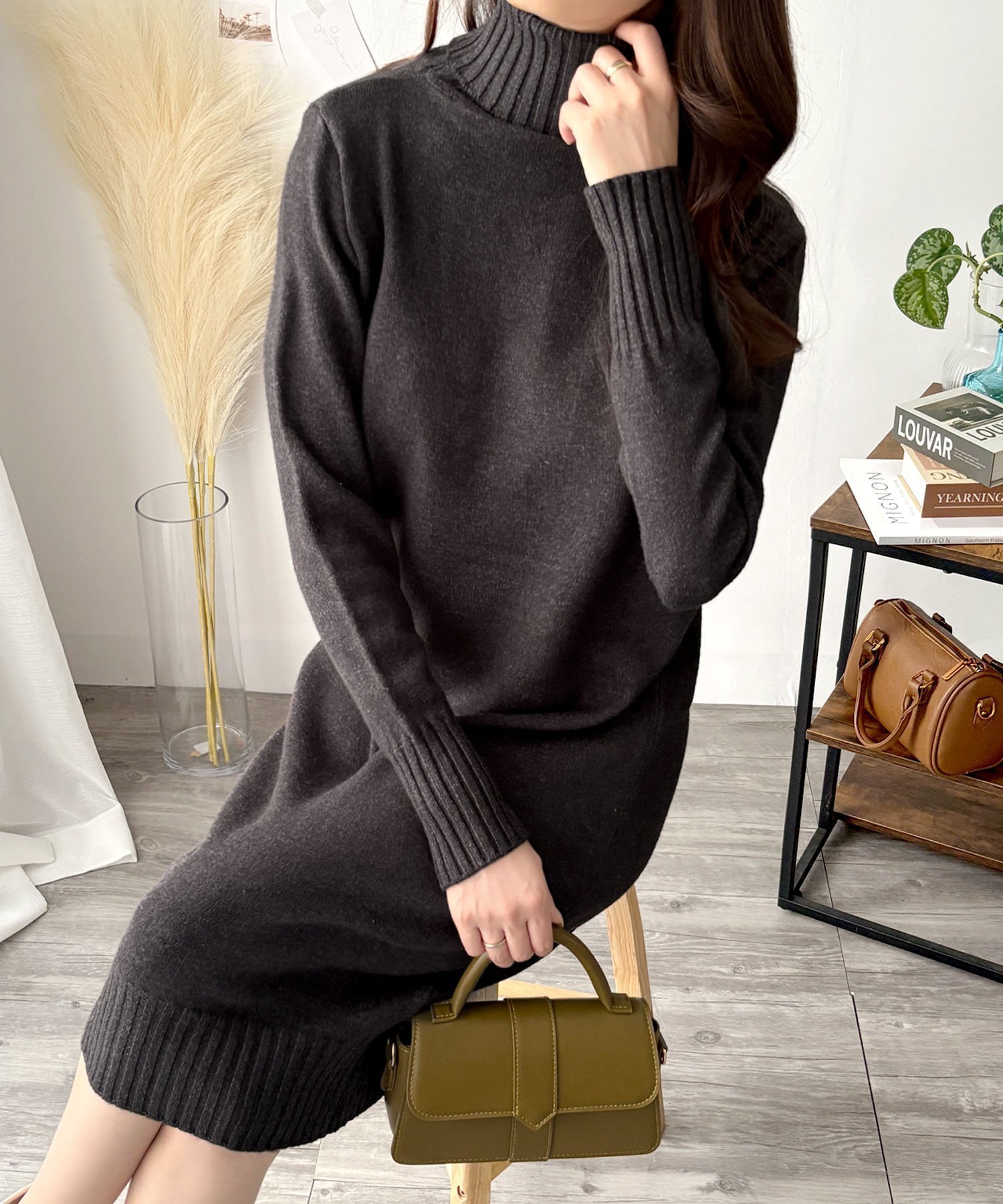 【アミュレット/Amulet】の【Dewlily】タートルネックニットロングワンピース インテリア・キッズ・メンズ・レディースファッション・服の通販 founy(ファニー) ファッション Fashion レディースファッション Fashion for Women ワンピース Dresses お家時間・ステイホーム Stay Home / At Home シンプル Simple, Minimal ストレッチ Stretch, Stretchy Fabric スニーカー Sneakers, Trainers タートル Turtleneck, Turtle Collar ハイネック High Neck, Mock Neck リラックス Relax, Relaxed Fit ロング Long, Long-Length エレガント 上品 Elegant グレー|ID: prp329100004769846 ipo3291000000034588398