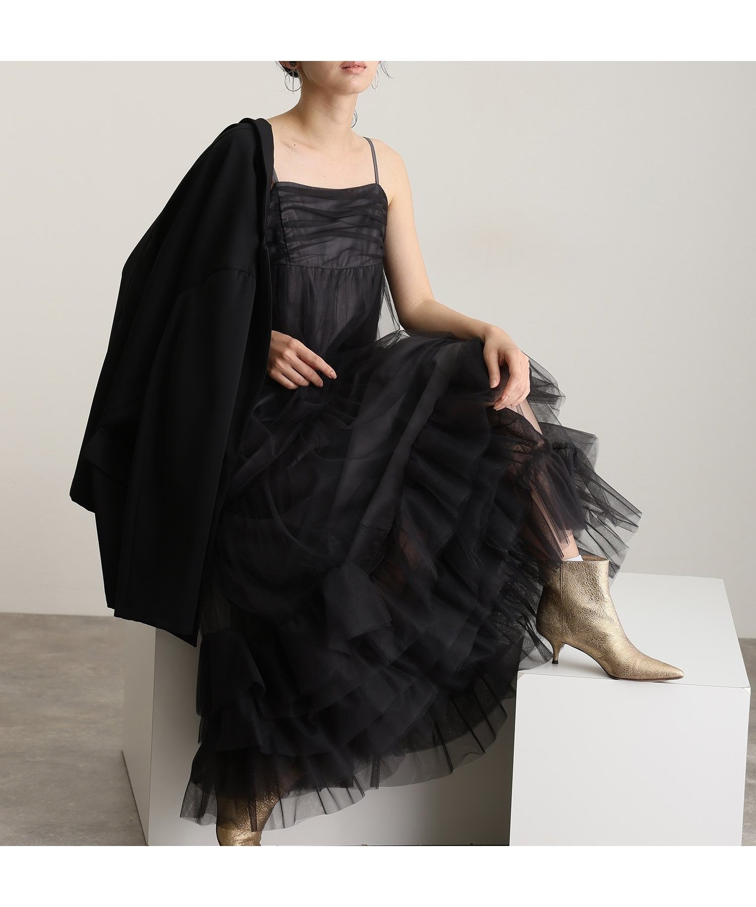 【プールヴー/PourVous】のボリュームチュールジャケットセットドレス インテリア・キッズ・メンズ・レディースファッション・服の通販 founy(ファニー) 　ファッション　Fashion　レディースファッション　Fashion for Women　アウター　Coat / Outerwear Collection　レディースジャケット・軽アウター　Jackets　ワンピース　Dresses　フォーマル・パーティードレス・結婚式用ドレス　Elegant & Casual Dresses　ジャケット　Jacket, Outerwear　とろみ　Fluid, Flowy Fabric　チュール　Tulip, Tulip Motif　ドレープ　Drape, Draping Fabric　パイピング　Piping, Trim Design　フリル　Frill, Ruffle　フロント　Front, Front Design　ミックス　Mix, Mixed Style　リラックス　Relax, Relaxed Fit　おすすめ　Recommended / Our Picks　エレガント 上品　Elegant　セレモニー　Ceremony　結婚式　Wedding　二次会　After Party　ブラック|ID: prp329100004769880 ipo3291000000035144425
