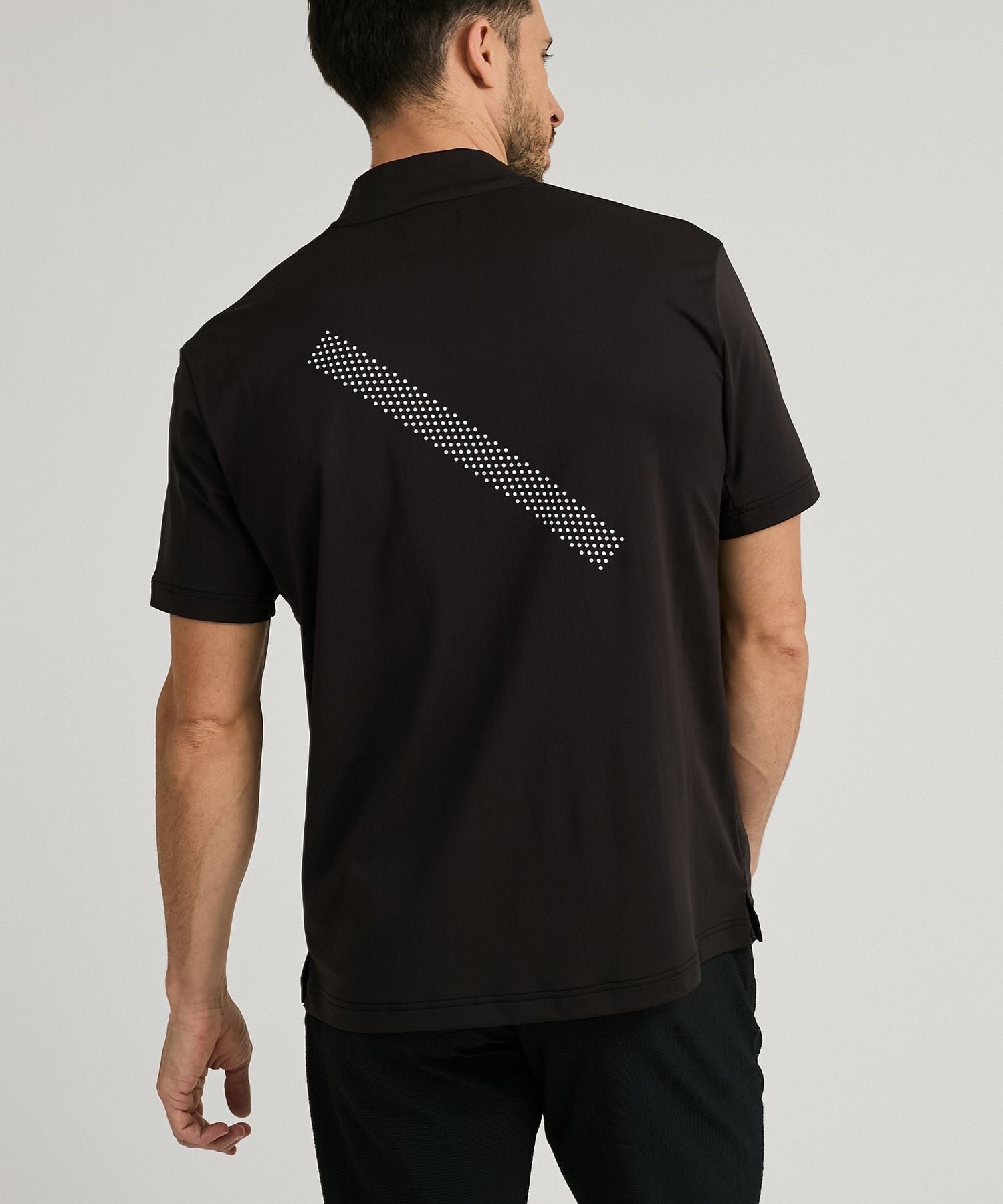 【サタデイズ ニューヨークシティ/SATURDAYS NYC】のDot Mesh Half SS Mock Neck インテリア・キッズ・メンズ・レディースファッション・服の通販 founy(ファニー) 　ファッション　Fashion　レディースファッション　Fashion for Women　カッティング　Cutting Detail　ゴルフ　Golf　ストレッチ　Stretch, Stretchy Fabric　パターン　Pattern, Design Print　プリント　Print, Printed Pattern　メッシュ　Mesh, Net Fabric　リラックス　Relax, Relaxed Fit　半袖　Short Sleeve, Half Sleeve　吸水　Absorbent, Quick-Dry　ブラック(01)|ID: prp329100004770633 ipo3291000000034558952