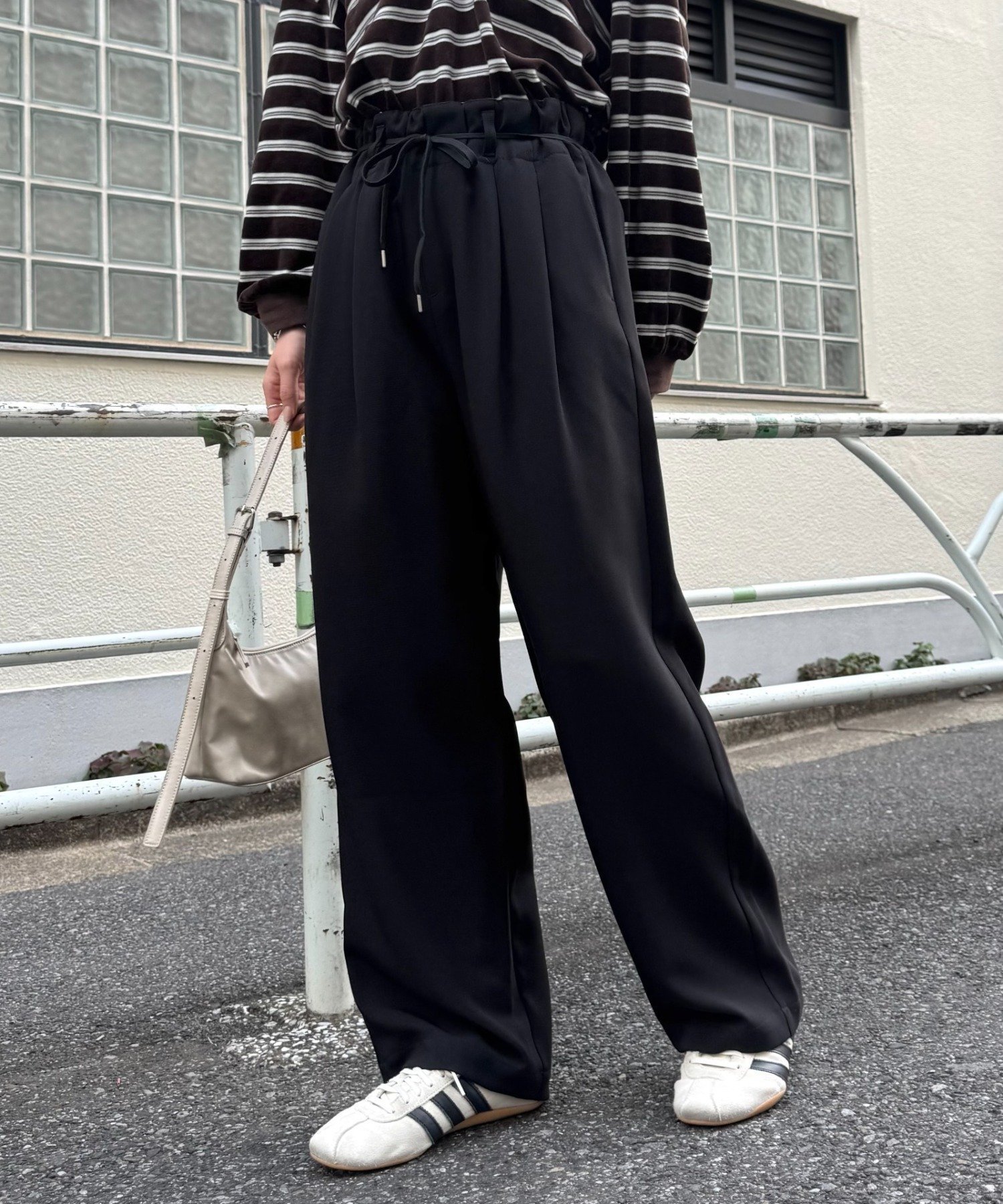 【チャオパニックティピー/CIAOPANIC TYPY】の【サイズ展開豊富】全骨格優勝スラックスパンツ インテリア・キッズ・メンズ・レディースファッション・服の通販 founy(ファニー) 　ファッション　Fashion　レディースファッション　Fashion for Women　パンツ　Pants & Trousers　カーディガン　Cardigan, Knitwear　コンパクト　Compact, Small Size　シンプル　Simple, Minimal　ストレート　Straight, Straight Cut　スニーカー　Sneakers, Trainers　スラックス　Slacks, Dress Pants　バランス　Balance, Style Balance　楽ちん　Easy Fit, Comfortable　ワイド　Wide, Wide Fit　おすすめ　Recommended / Our Picks　エレガント 上品　Elegant　ブラック|ID: prp329100004770762 ipo3291000000034560899