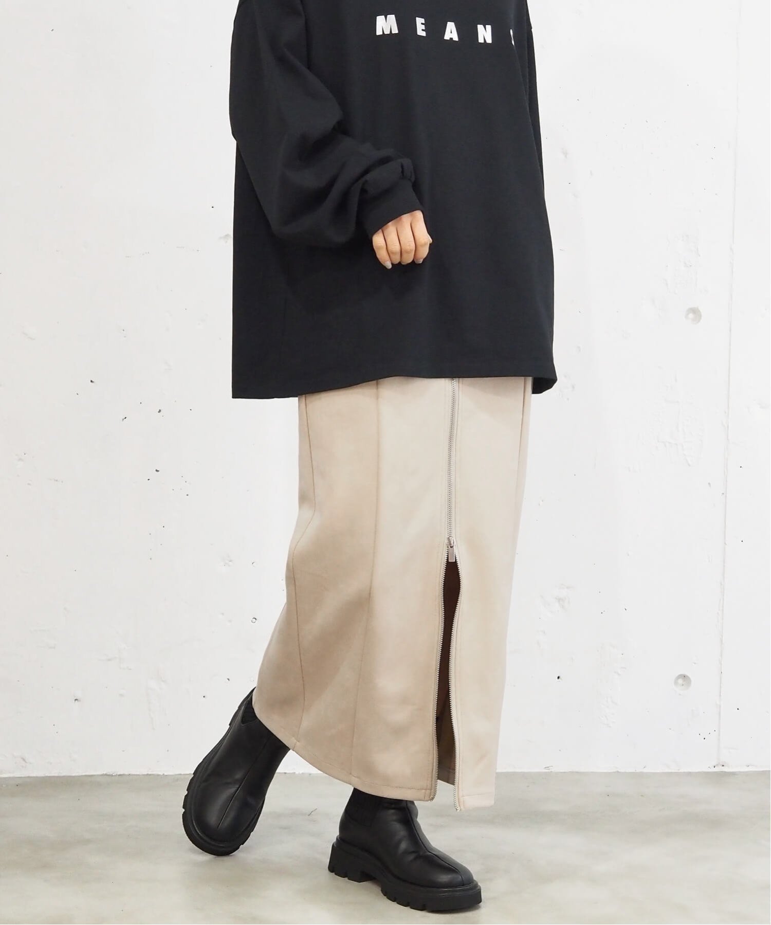 【ティップトッププラスポケット/tiptop+pocket】のtiptop/フロントZIPナロースカート インテリア・キッズ・メンズ・レディースファッション・服の通販 founy(ファニー) ファッション Fashion レディースファッション Fashion for Women スカート Skirts ヴィンテージ Vintage Style 今季 This Season, Current Season ショート Short, Short Length シンプル Simple, Minimal ジップ Zip, Zipper バランス Balance, Style Balance ピーチ Peach, Soft Touch フェイクレザー Faux Leather, PU Leather フロント Front, Front Design ポケット Pocket, Pocket Detail アイボリー|ID: prp329100004770789 ipo3291000000034561418