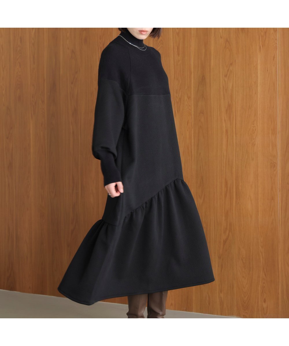 【バブ ブージュルード/Bab Bou Jeloud】の膨れジャガード異素材ニットワンピース インテリア・キッズ・メンズ・レディースファッション・服の通販 founy(ファニー) ファッション Fashion レディースファッション Fashion for Women ワンピース Dresses ニットワンピース Knit Dresses シンプル Simple, Minimal タートル Turtleneck, Turtle Collar ドッキング Docking, Mixed Material ミックス Mix, Mixed Style エレガント 上品 Elegant 再入荷 Restock / Back in Stock 冬 Winter / This Winter 防寒 Cold Protection, Winter-Ready BLACK|ID: prp329100004770923 ipo3291000000034562923