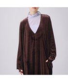 【ビーアパートメント/b apartment / MEN】の「WHYTO. / ホワイト」Vスリットベロアワンピース 人気、トレンドファッション・服の通販 founy(ファニー) ファッション Fashion メンズファッション Fashion for Men スリット Slit, Slit Detail センター Center, Center Line ドレス Dress, One-Piece ベロア Velour, Soft Velvet A/W・秋冬 Autumn/Winter 再入荷 Restock / Back in Stock thumbnail DARKBROWN|ID: prp329100004770929 ipo3291000000034562987