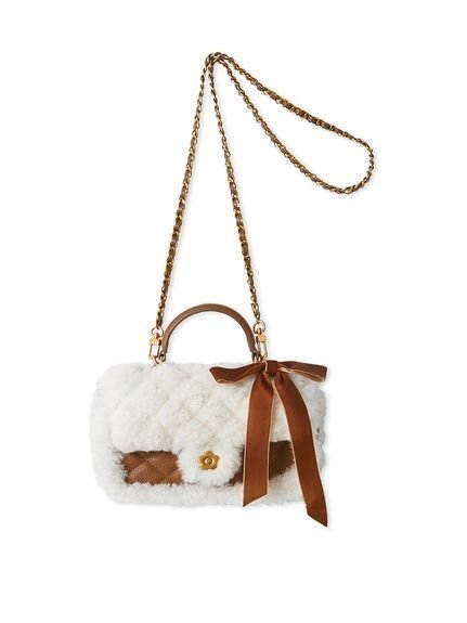 【リリーブラウン/Lily Brown】の【LILY BROWN×MARY QUANT】チェーンショルダーバッグ インテリア・キッズ・メンズ・レディースファッション・服の通販 founy(ファニー) 　ファッション　Fashion　レディースファッション　Fashion for Women　バッグ　Bags　アクセサリー　Fashion Accessories　キルティング　Quilted, Quilting　コラボ　Collaboration, Collab　ショルダー　Shoulder, Shoulder Strap　スマート　Smart, Elegant　財布　Wallet, Purse　チェーン　Chain, Chain Strap　メタル　Metal, Metal Parts　ロンドン　London Style, British Inspired　冬　Winter / This Winter　エレガント 上品　Elegant　CML[038]|ID: prp329100004771032 ipo3291000000034564151