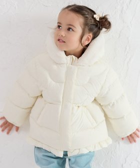 【モイモルン/moimoln / KIDS】のボエットフリルダウンジャケット 人気、トレンドファッション・服の通販 founy(ファニー) ファッション Fashion キッズファッション Fashion for Kids アウター Coat Outerwear /Kids キルティング Quilted, Quilting シンプル Simple, Minimal ジャケット Jacket, Outerwear ダウン Down, Puffer 人気 Popular, Best Seller フィット Fit, Slim Fit フェイクファー Faux Fur, Imitation Fur フリル Frill, Ruffle フロント Front, Front Design 防寒 Cold Protection, Winter-Ready 冬 Winter / This Winter おすすめ Recommended / Our Picks |ID:prp329100004771098