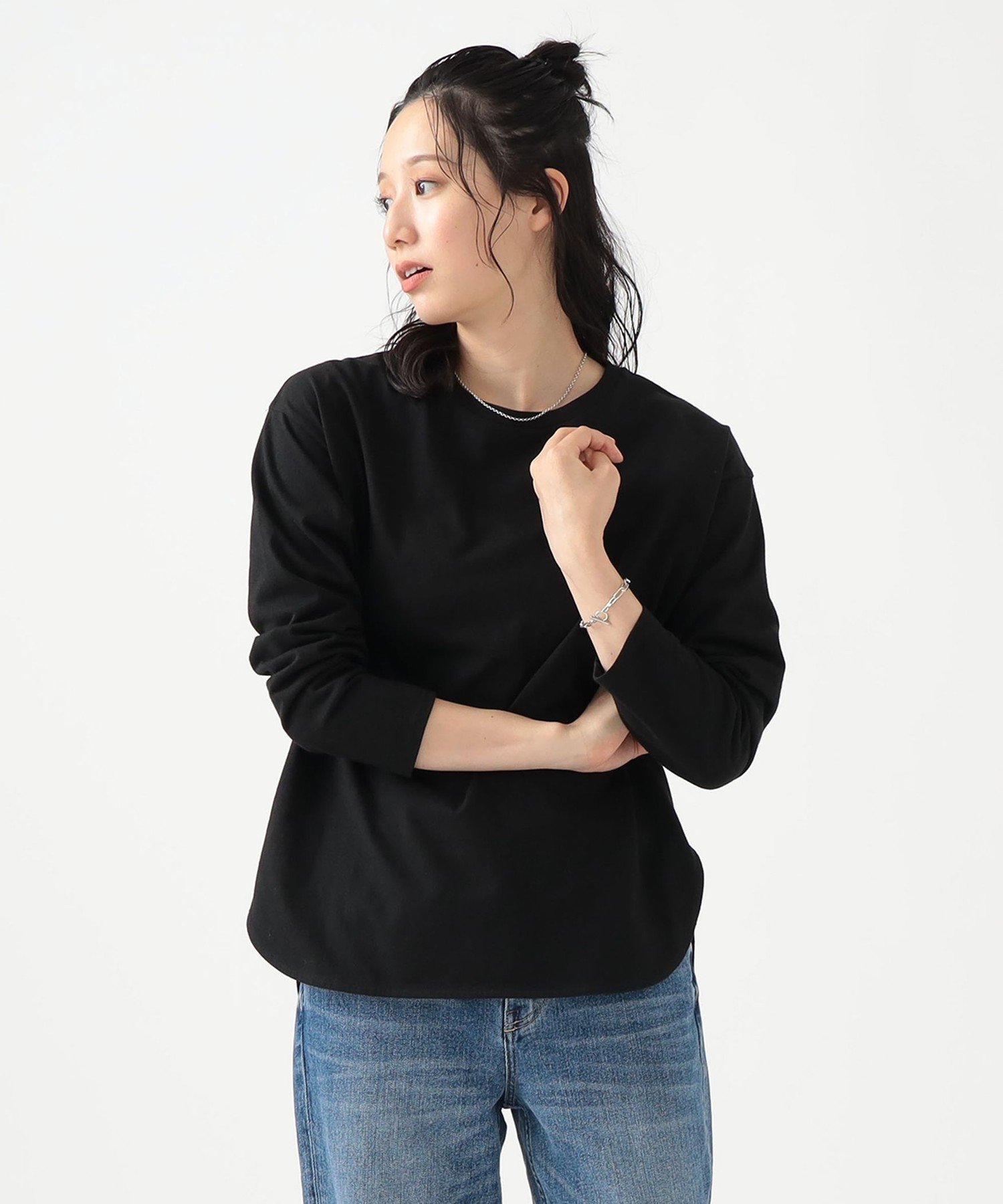 【ビーミングライフストアバイビームス/B:MING LIFE STORE by BEAMS】の【11/13新規値下げ】ベーシック ロング Tシャツ 25AW ロングシーズン インテリア・キッズ・メンズ・レディースファッション・服の通販 founy(ファニー) ファッション Fashion レディースファッション Fashion for Women トップス・カットソー Cut & Sew Tops シャツ・ブラウス・オフィスカジュアル Elegant Blouses & Button-Ups ロングTシャツ・Tシャツ Longline T-Shirts & Tees ウェーブ Wavy Pattern シンプル Simple, Minimal 定番 Standard, Basic Item ベーシック Basic, Essential ラウンド Round, Round Neck ロング Long, Long-Length 再入荷 Restock / Back in Stock おすすめ Recommended / Our Picks 2025年 2025 2025-2026秋冬・A/W Autumn/Winter 2025–26 AW25–26 BLACK|ID: prp329100004771576 ipo3291000000034718839