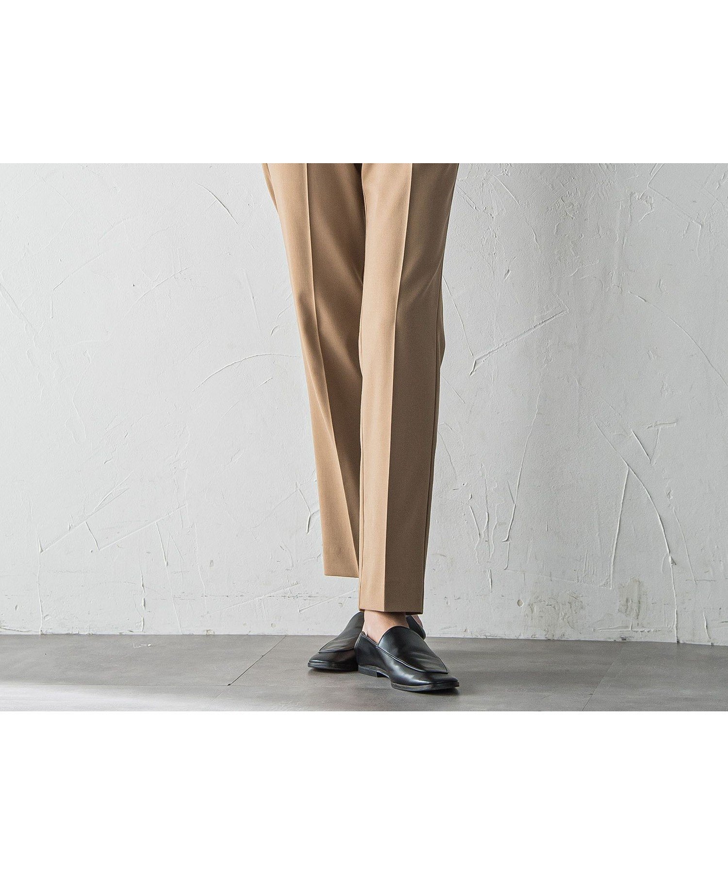 【ラ エフ/Laf…】の【WEB限定】 すっきり快適な履き心地 テーパードパンツ≪洗濯機で洗える≫ インテリア・キッズ・メンズ・レディースファッション・服の通販 founy(ファニー) 　ファッション　Fashion　レディースファッション　Fashion for Women　パンツ　Pants & Trousers　洗える　Machine Washable　秋　Autumn　ストレッチ　Stretch, Stretchy Fabric　センター　Center, Center Line　チェック　Check, Plaid, Tartan　ドレープ　Drape, Draping Fabric　無地　Plain, Solid Color　ワイド　Wide, Wide Fit　A/W・秋冬　Autumn/Winter　2025年　2025　2025-2026秋冬・A/W　Autumn/Winter 2025–26 AW25–26　キャメル|ID: prp329100004771604 ipo3291000000034568208